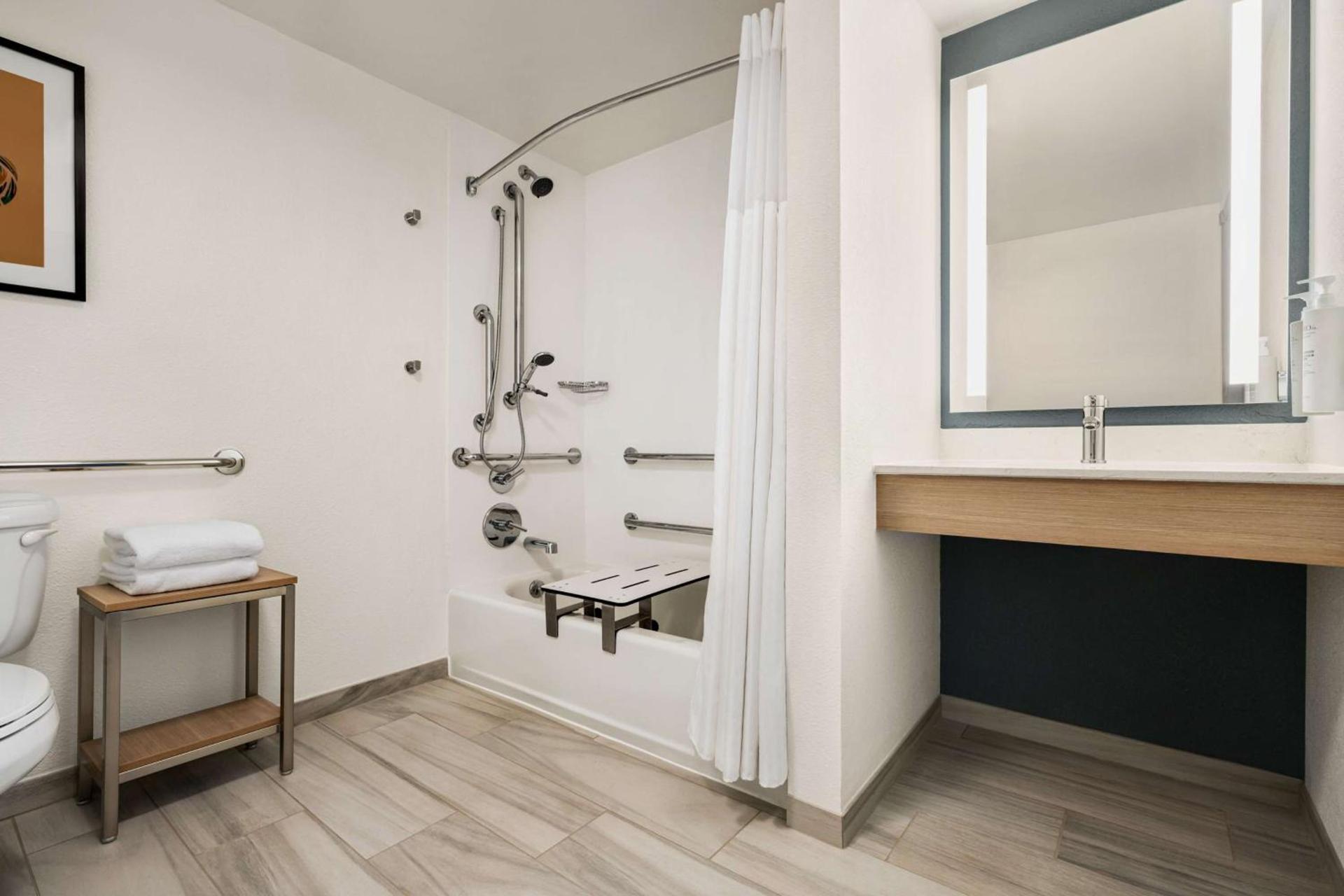 Hilton Garden Inn Fort Collins photo 19