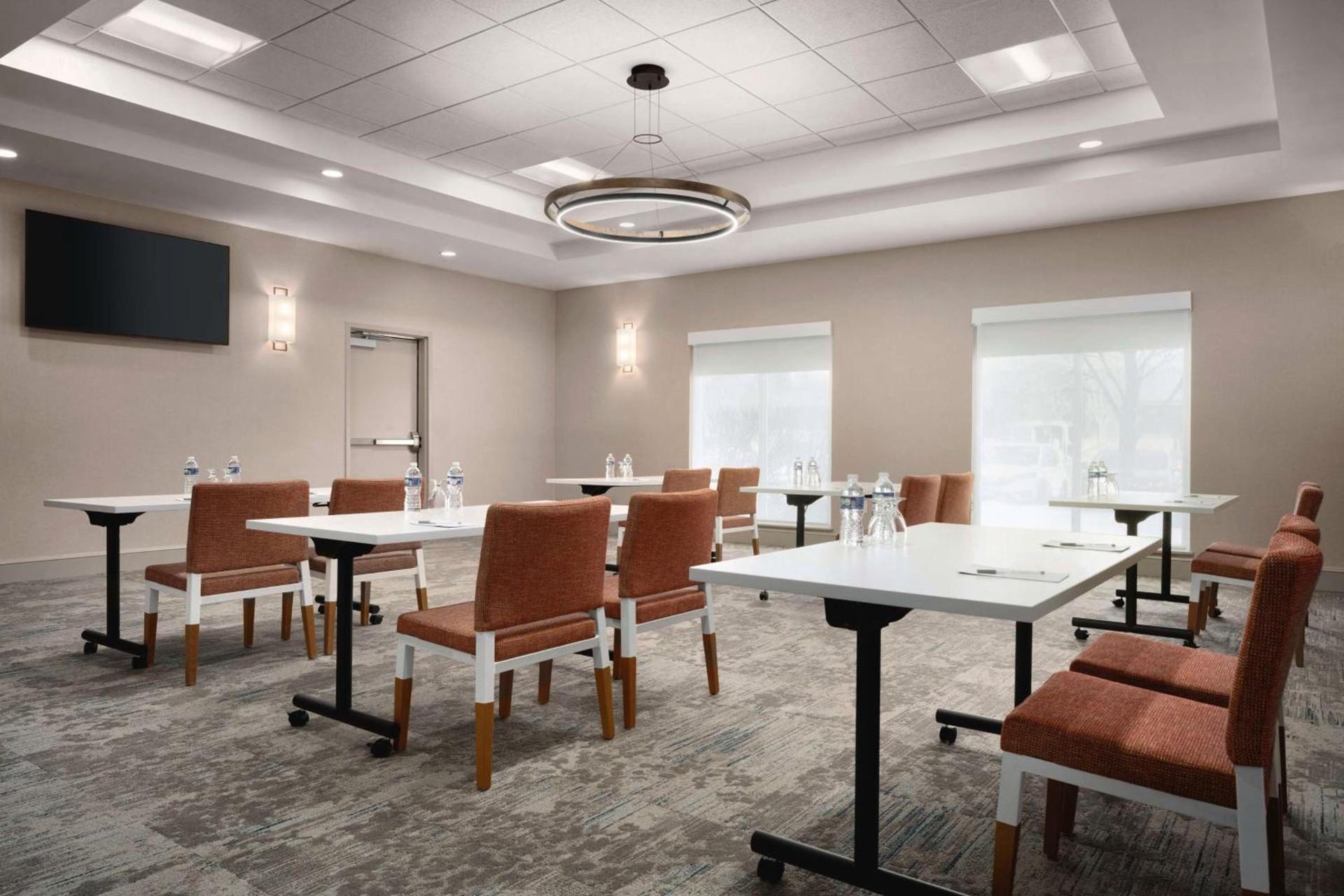 Hilton Garden Inn Fort Collins photo 35