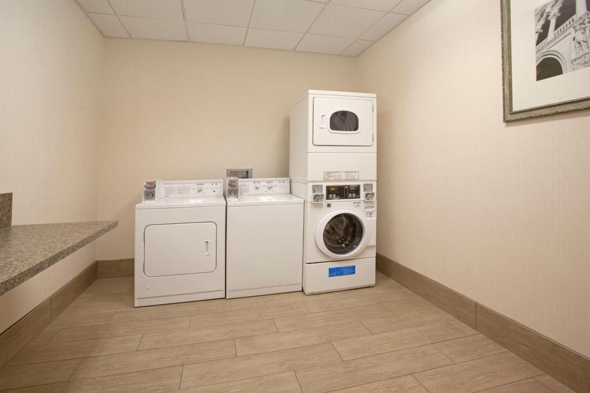 Hilton Garden Inn Fort Collins photo 43