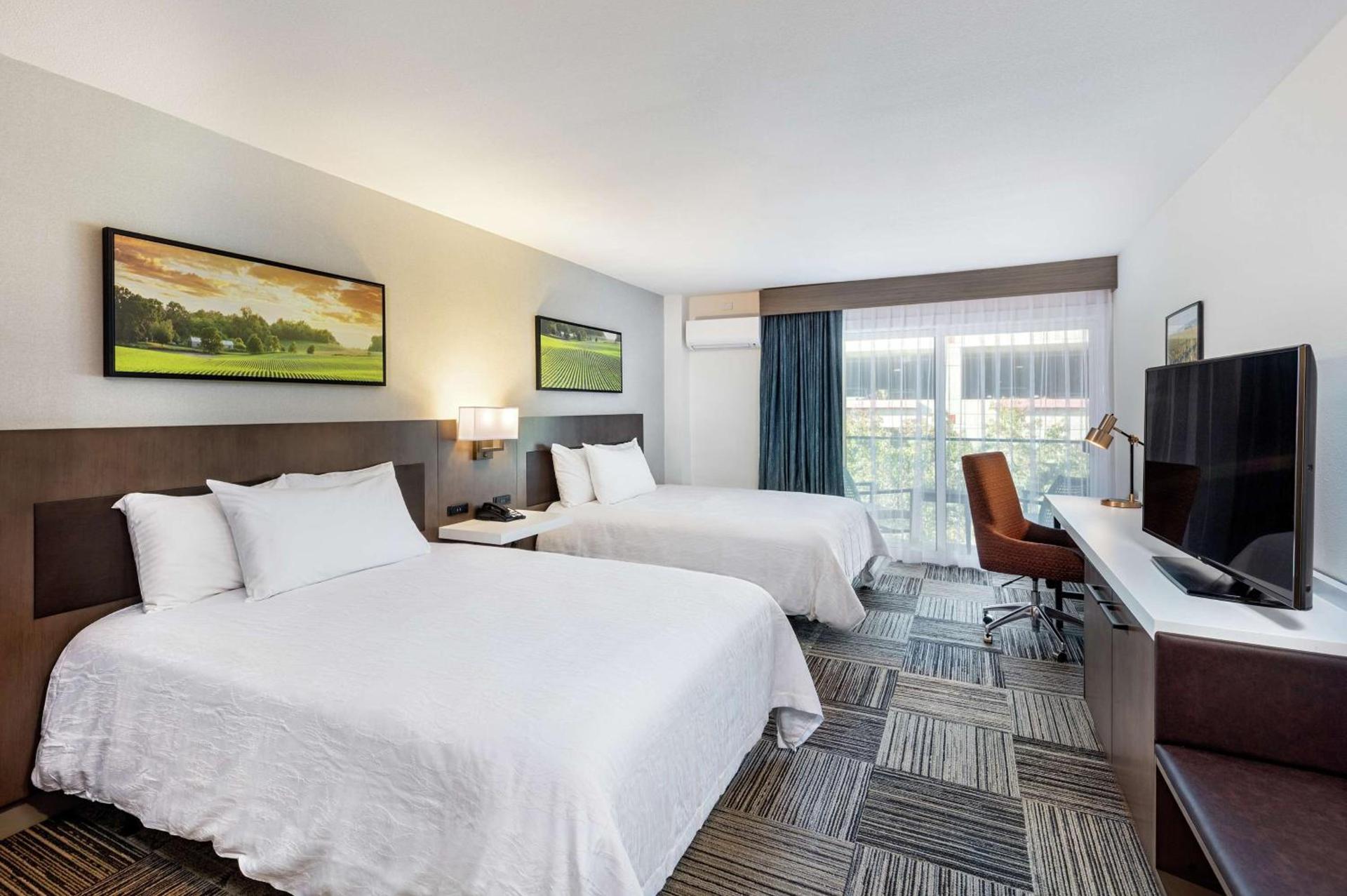 Hilton Garden Inn Davis Downtown photo 20