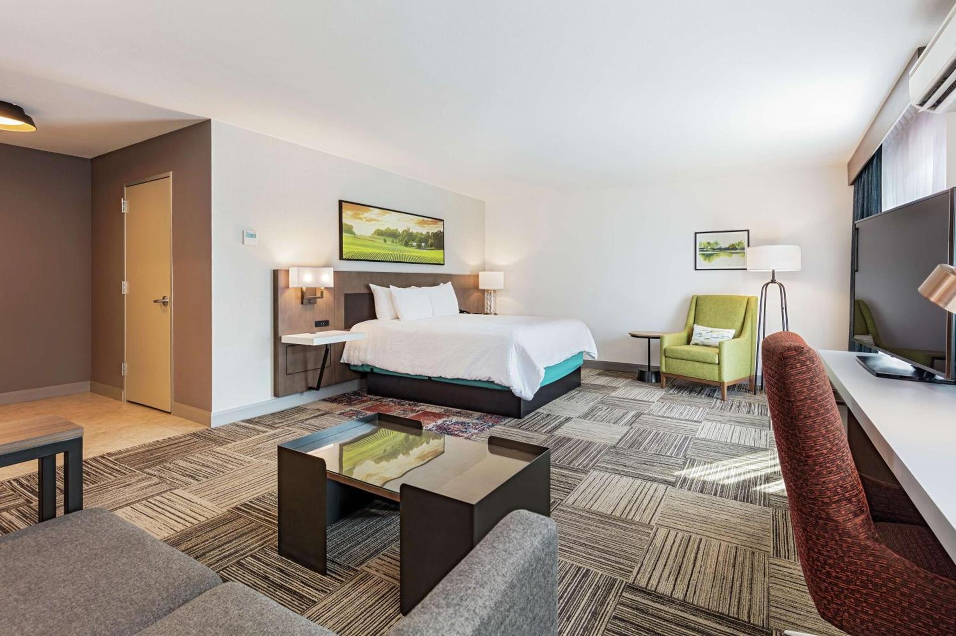 Hilton Garden Inn Davis Downtown photo 26