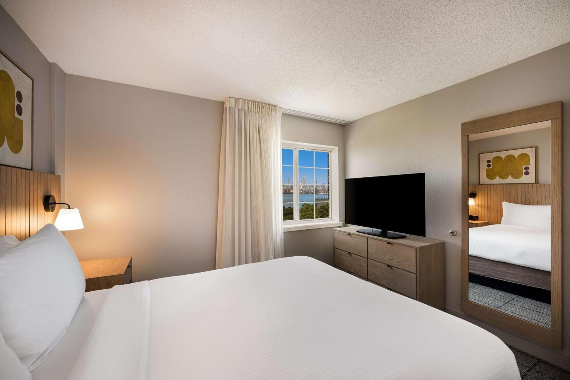 Sonesta Simply Suites Jersey City photo 18