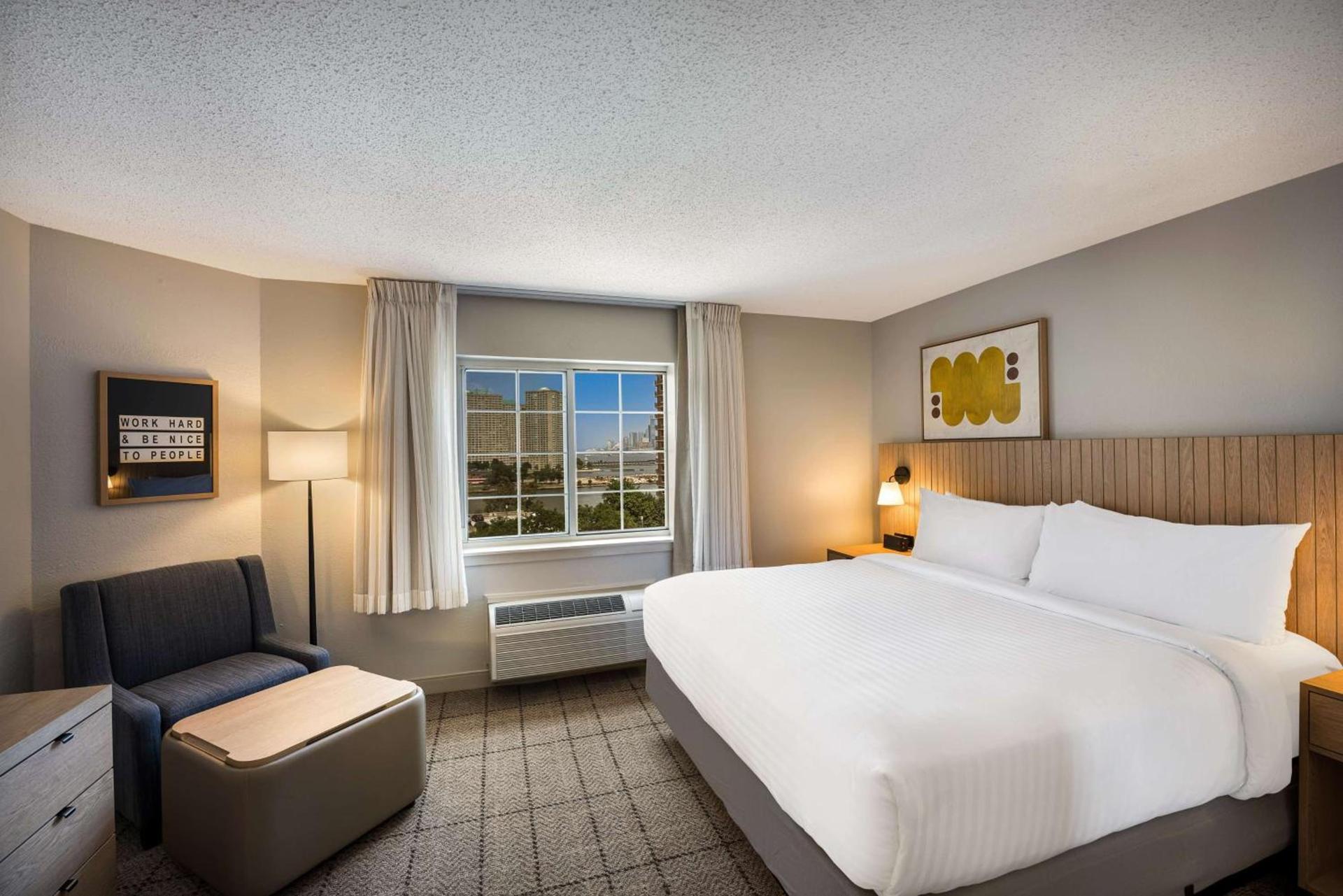 Sonesta Simply Suites Jersey City photo 21