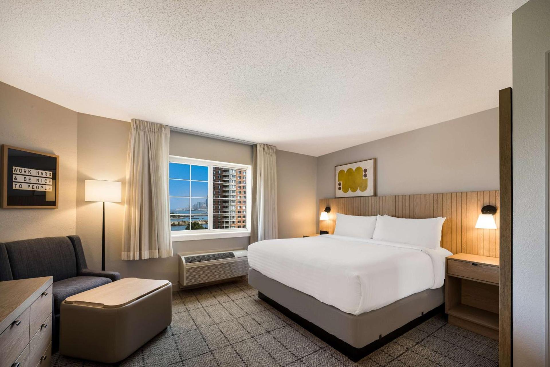 Sonesta Simply Suites Jersey City photo 22