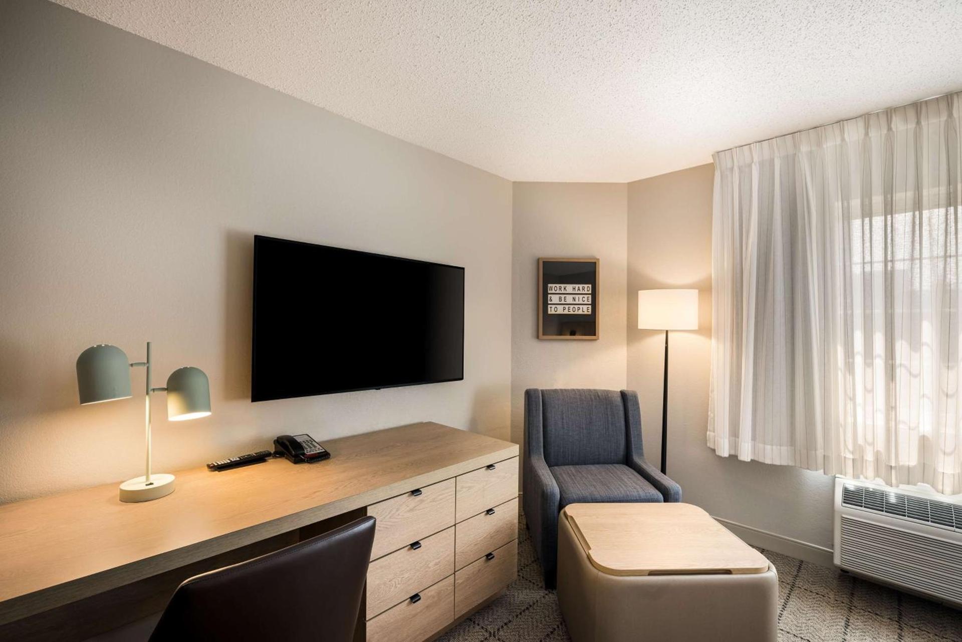 Sonesta Simply Suites Jersey City photo 31