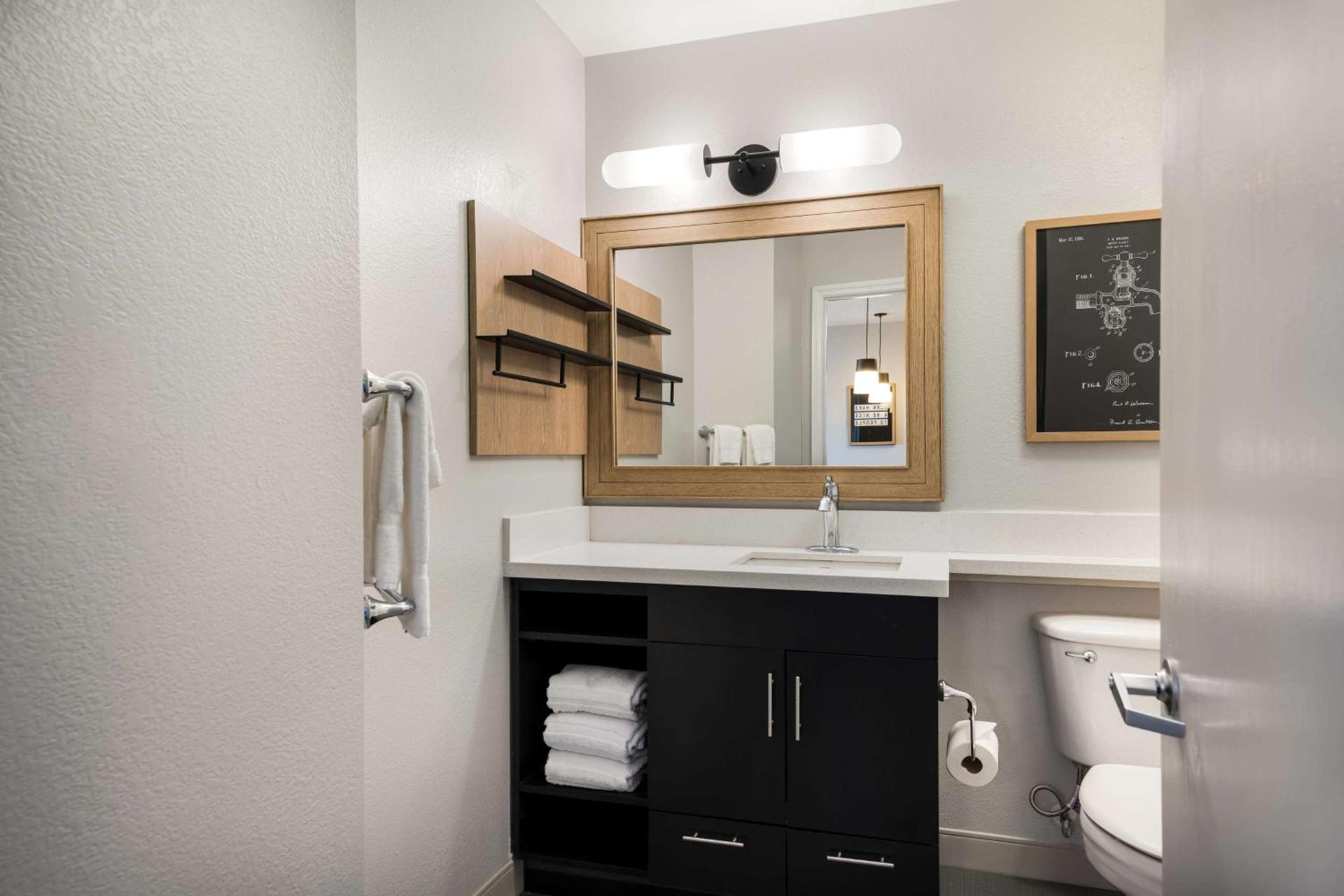Sonesta Simply Suites Jersey City photo 36