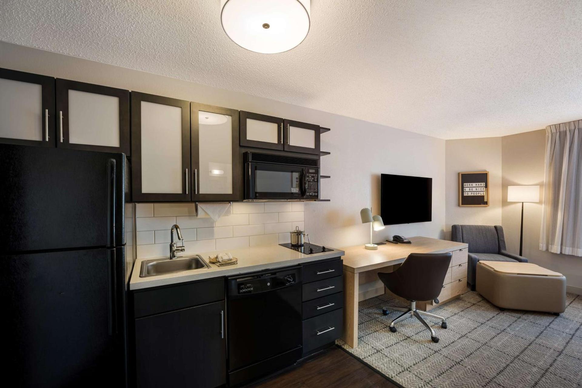 Sonesta Simply Suites Jersey City photo 38