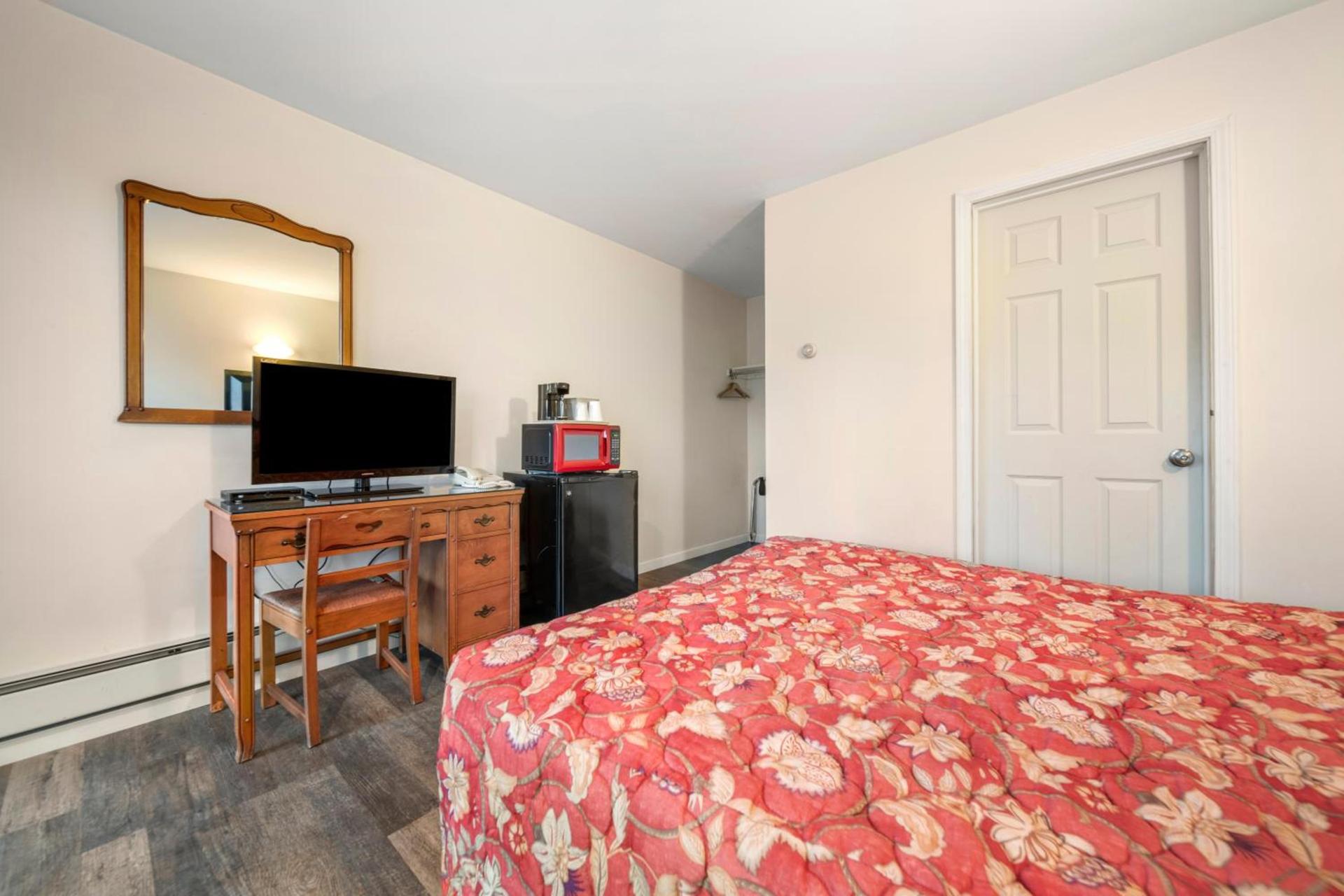 Thumb Heritage Inn photo 19