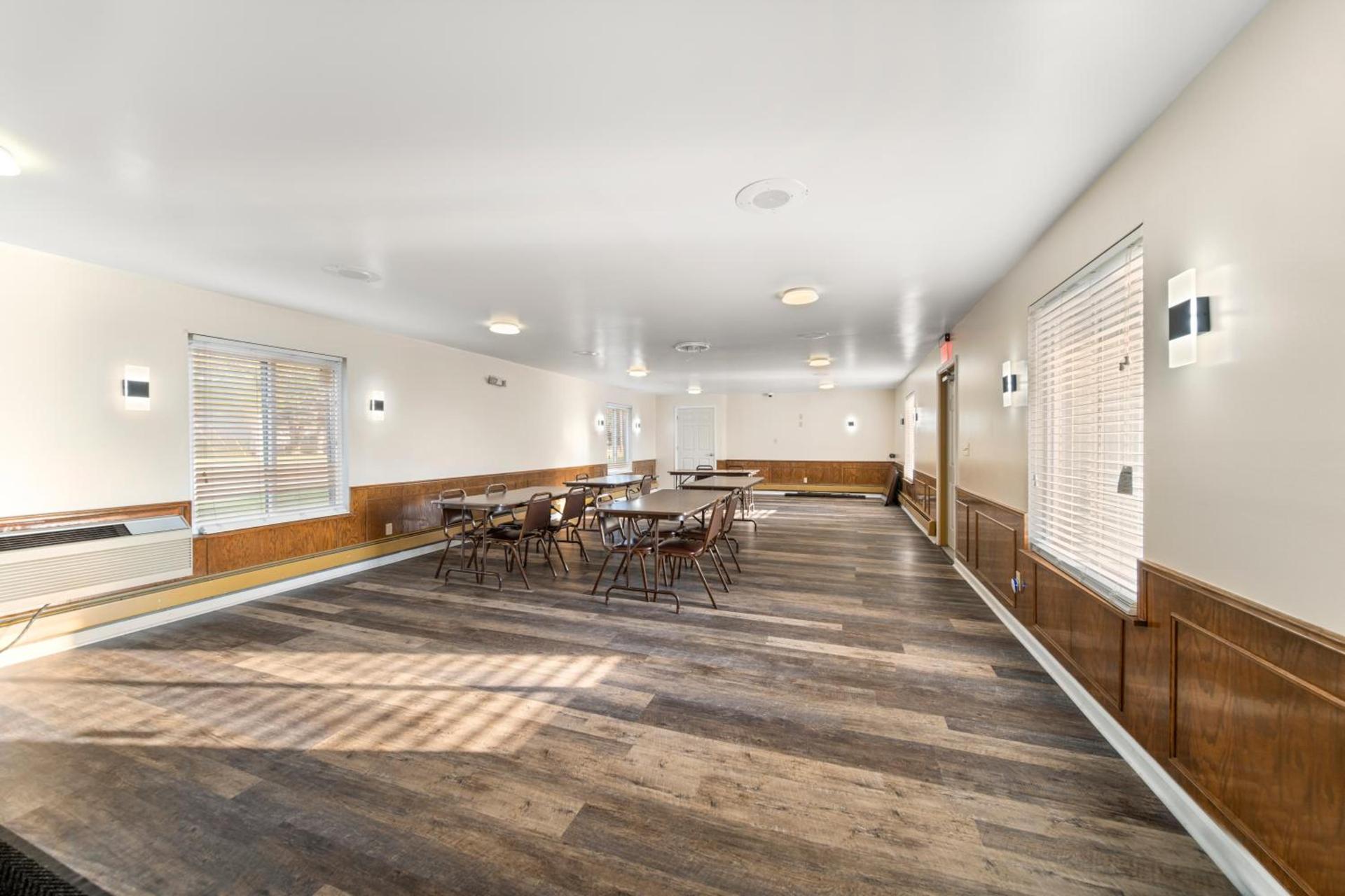 Thumb Heritage Inn photo 16