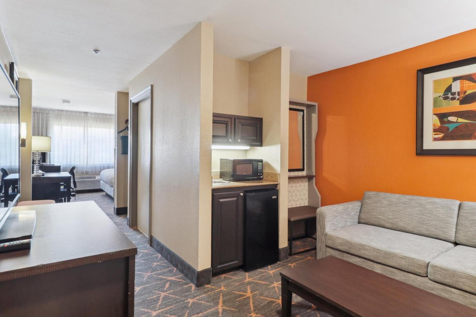 Holiday Inn Hotel & Suites Slidell by IHG photo 69