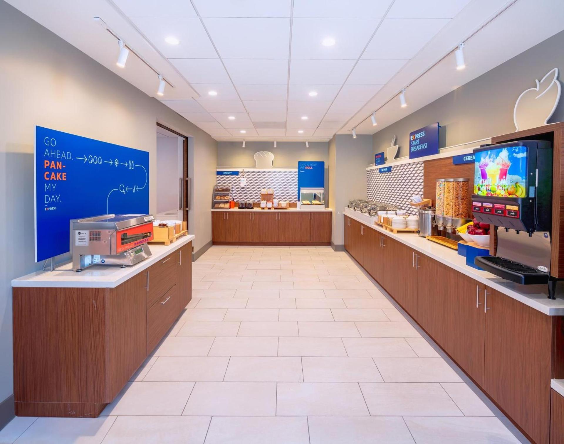 Holiday Inn Express La Mesa Near SDSU by IHG photo 53