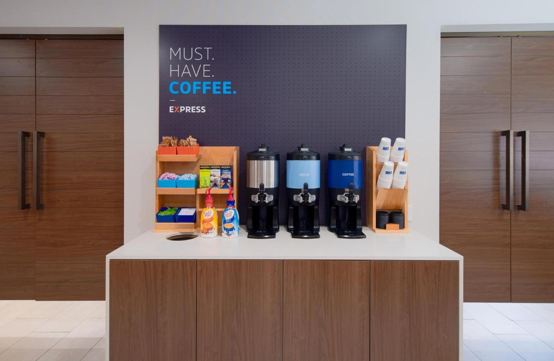 Holiday Inn Express La Mesa Near SDSU by IHG photo 52
