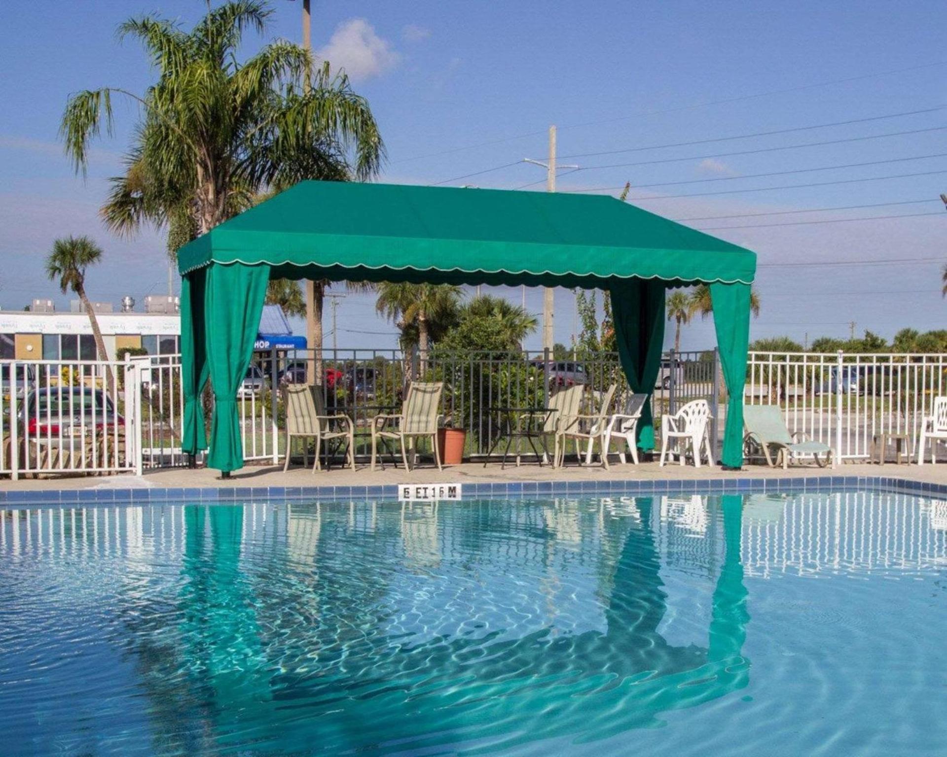 Quality Inn Kennedy Space Center photo 21