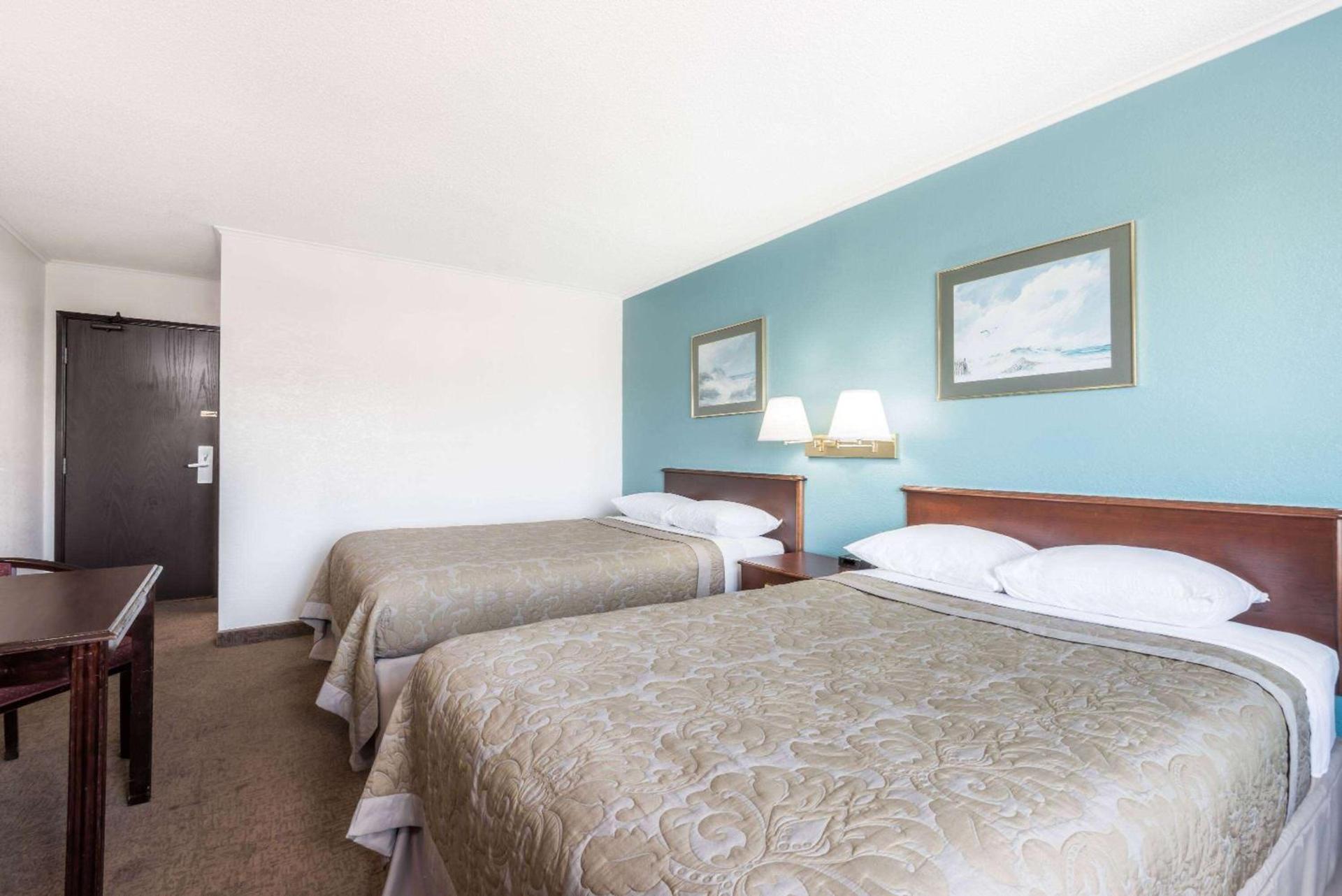 Brookville Inn photo 8