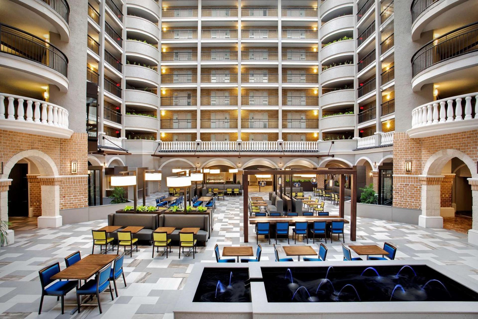 Embassy Suites by Hilton Orlando International Drive Convention Center photo 3