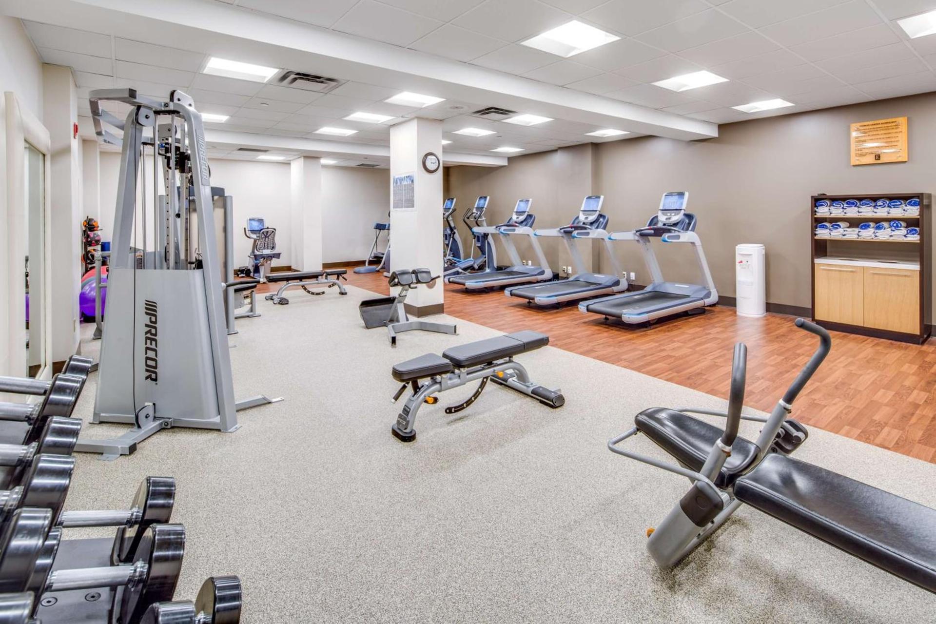 Embassy Suites Parsippany photo 9