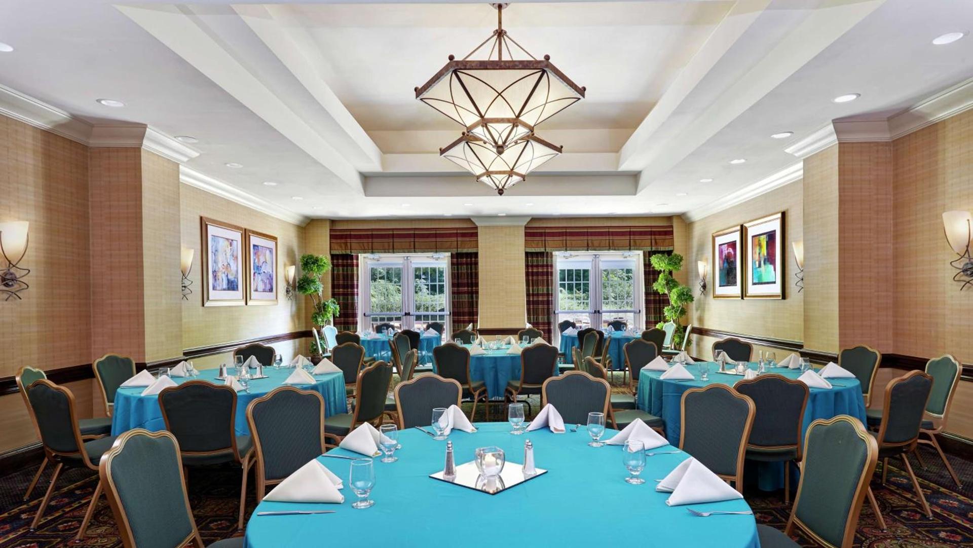 Embassy Suites Parsippany photo 27