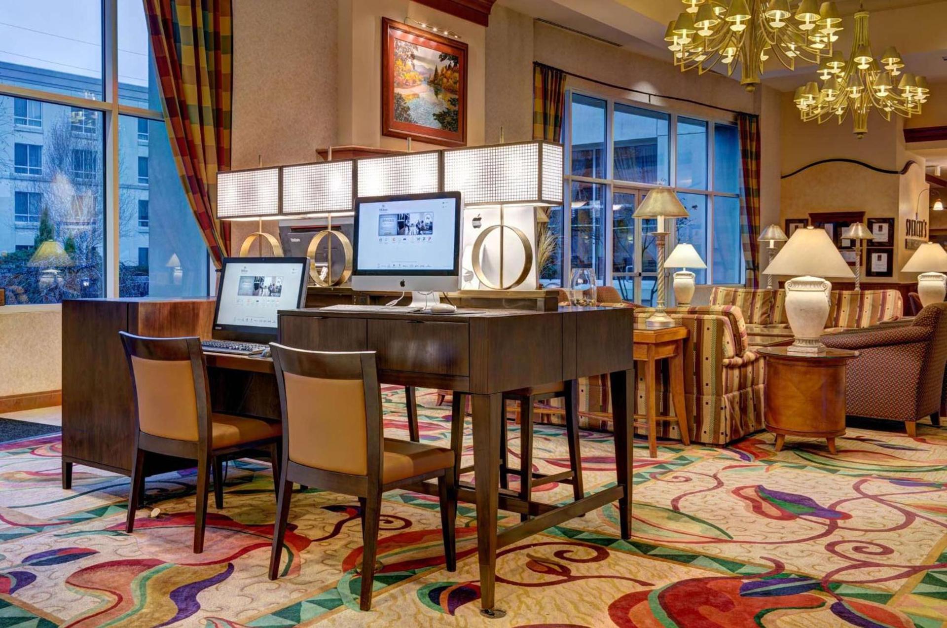 Hilton Seattle Airport & Conference Center photo 8