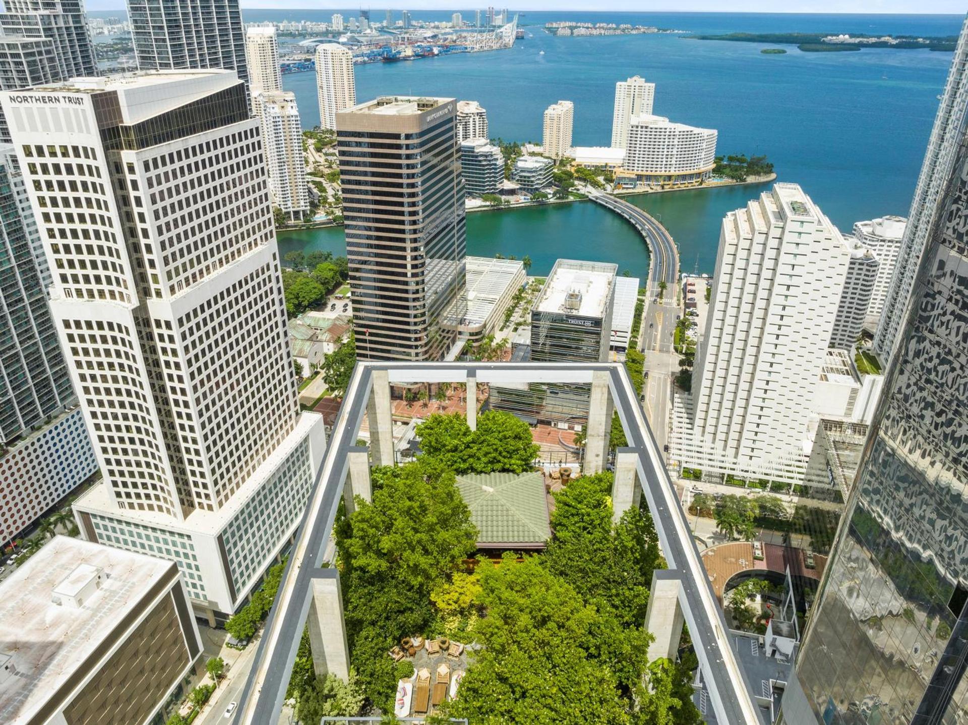 EAST Miami photo 86