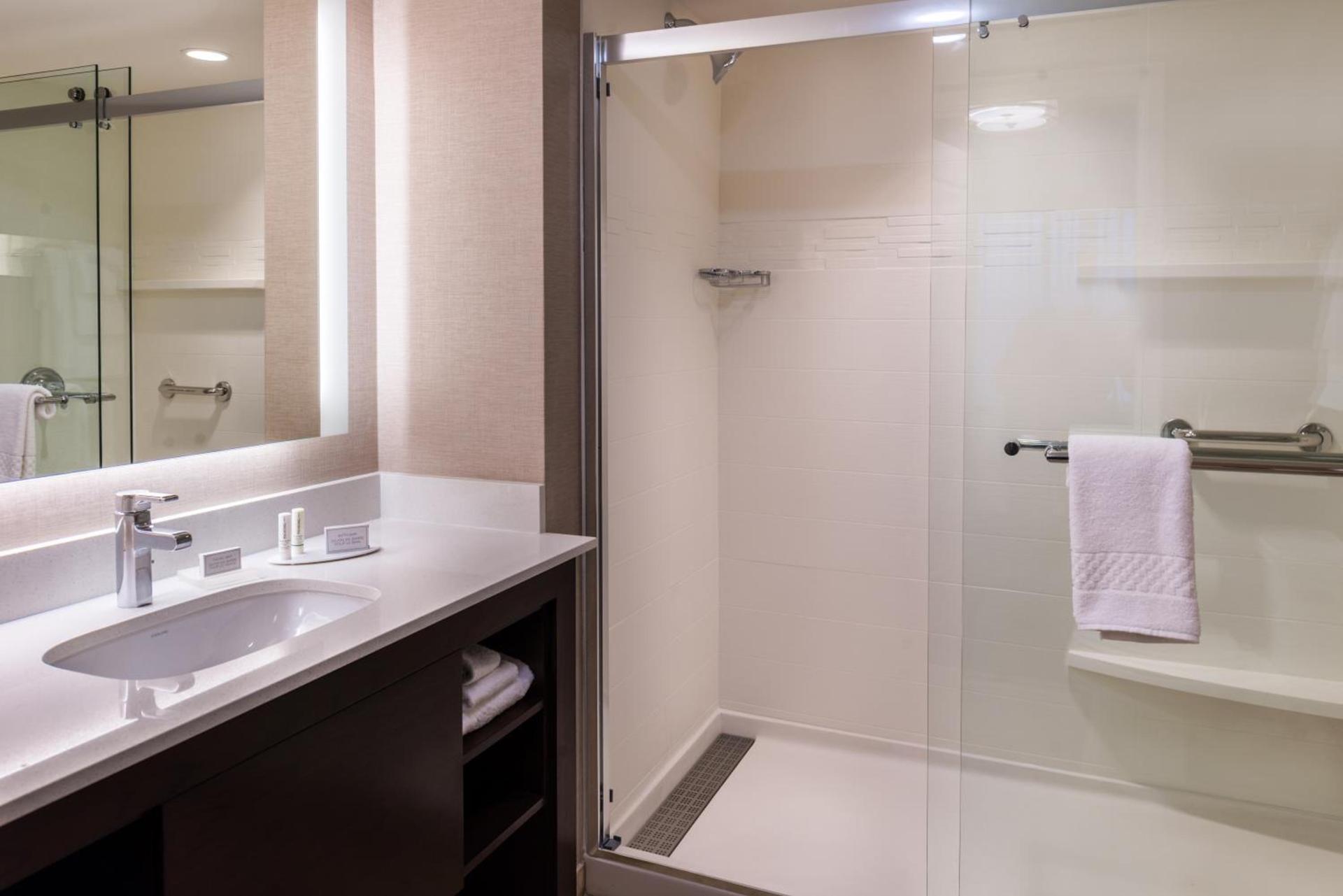 Residence Inn by Marriott Seattle University District photo 6