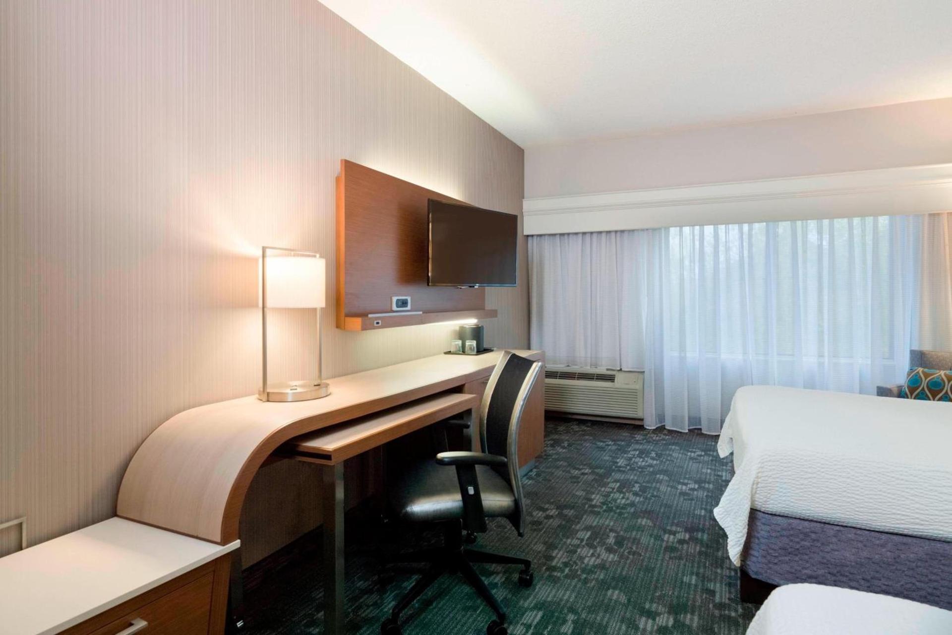 Courtyard by Marriott Scranton Montage Mountain photo 16