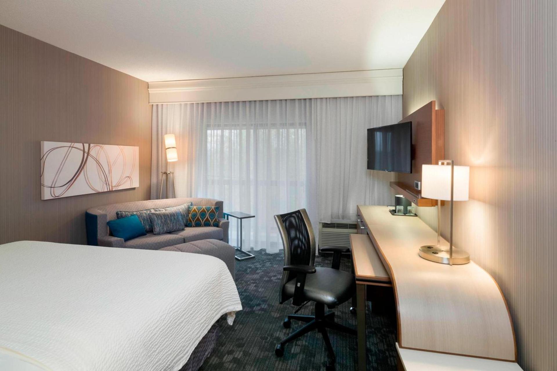 Courtyard by Marriott Scranton Montage Mountain photo 15