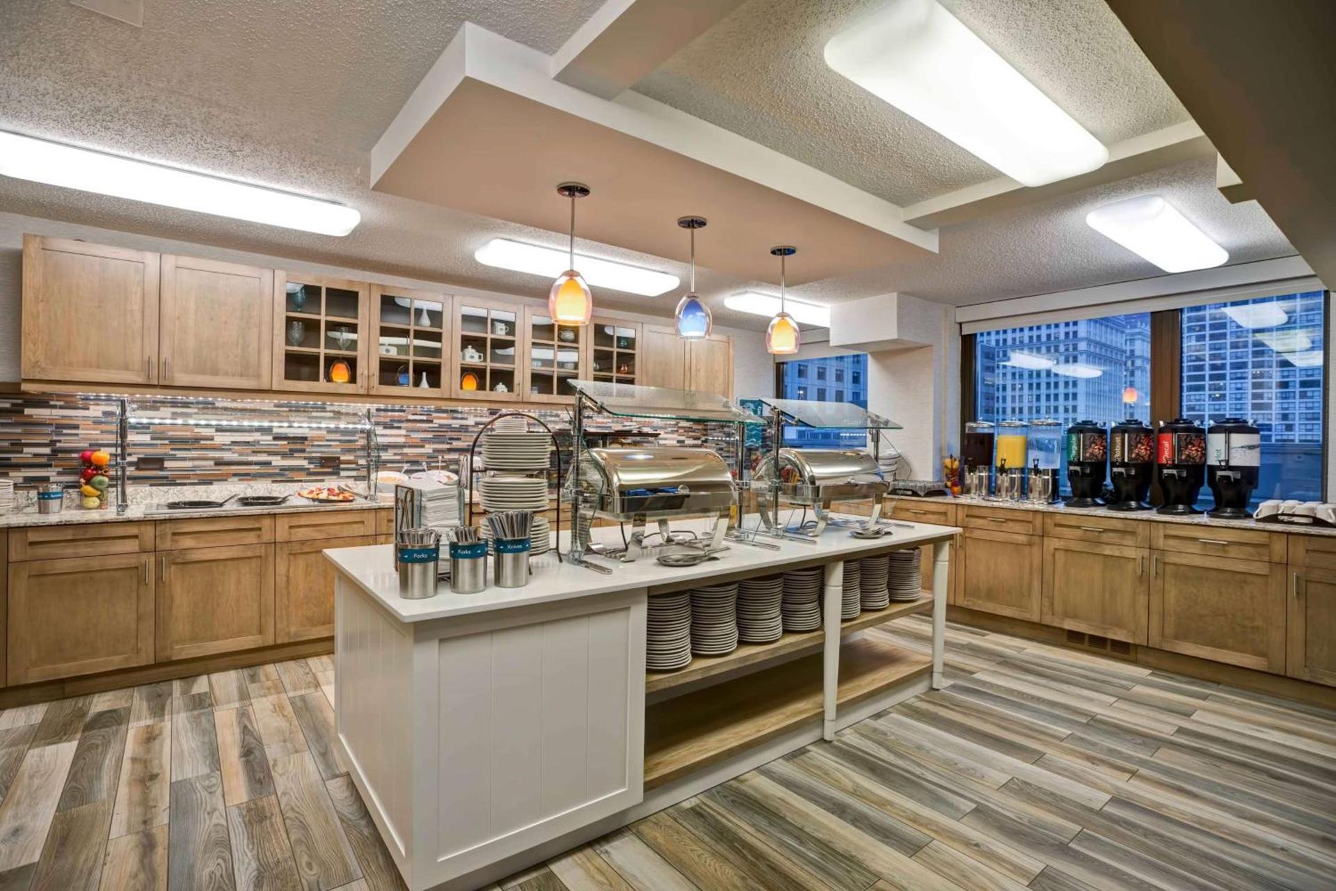 Homewood Suites by Hilton Chicago-Downtown photo 26