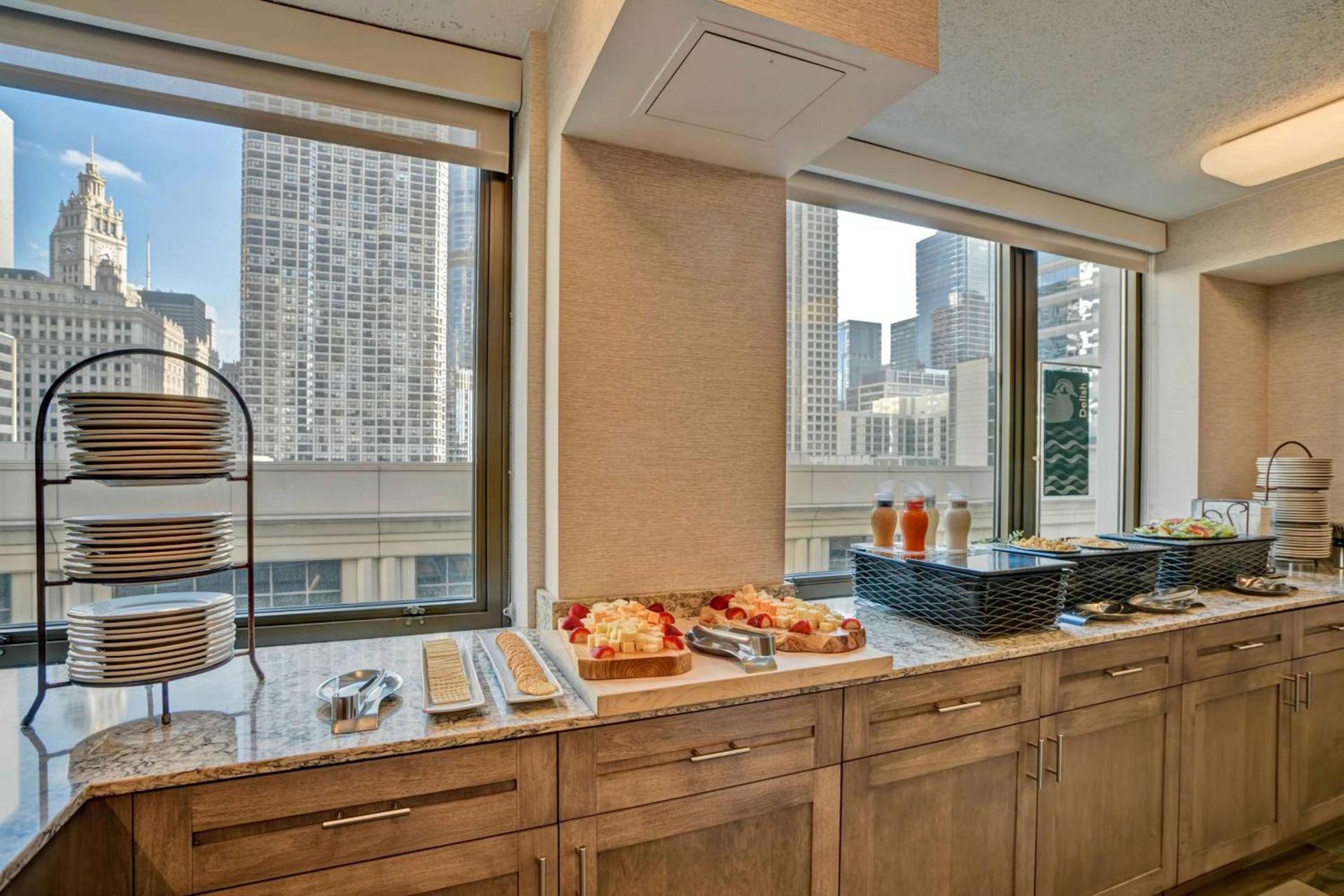 Homewood Suites by Hilton Chicago-Downtown photo 10