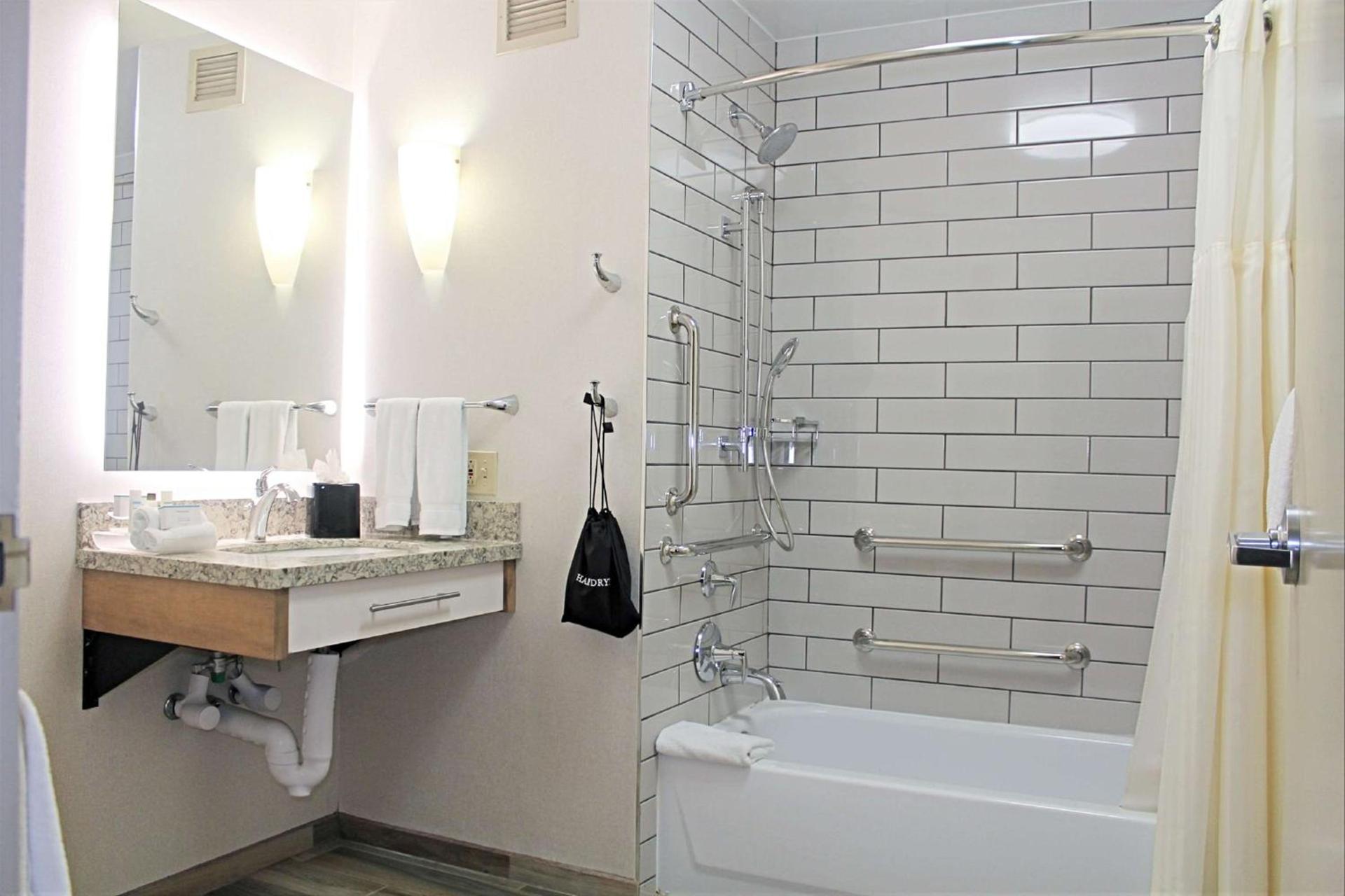 Homewood Suites by Hilton Chicago-Downtown photo 14