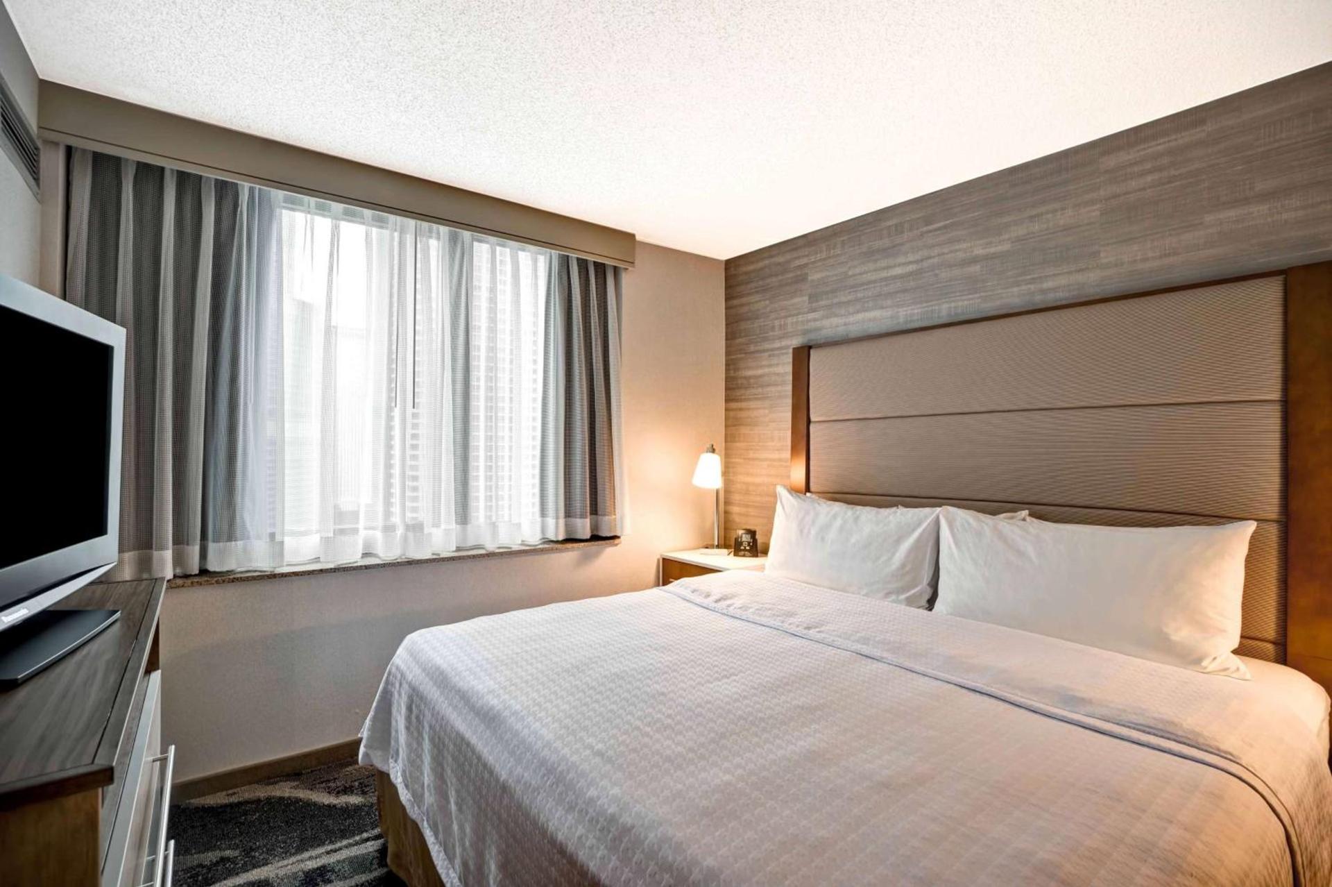 Homewood Suites by Hilton Chicago-Downtown photo 32