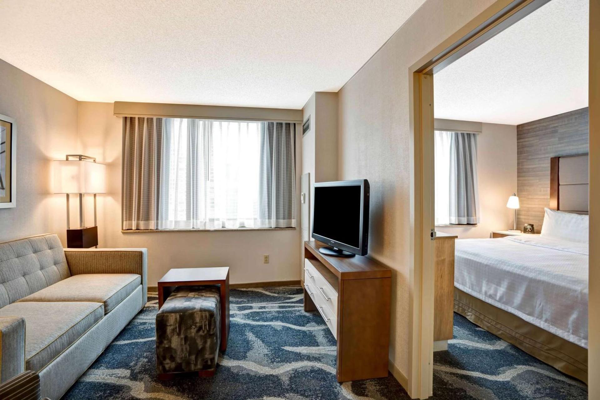 Homewood Suites by Hilton Chicago-Downtown photo 36