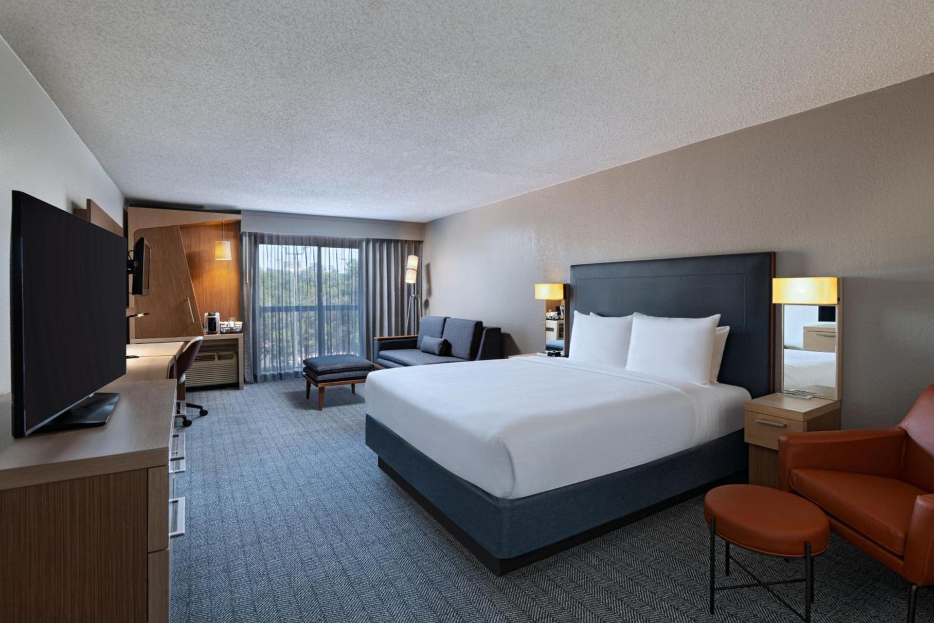 Courtyard by Marriott Austin The Domain Area photo 28