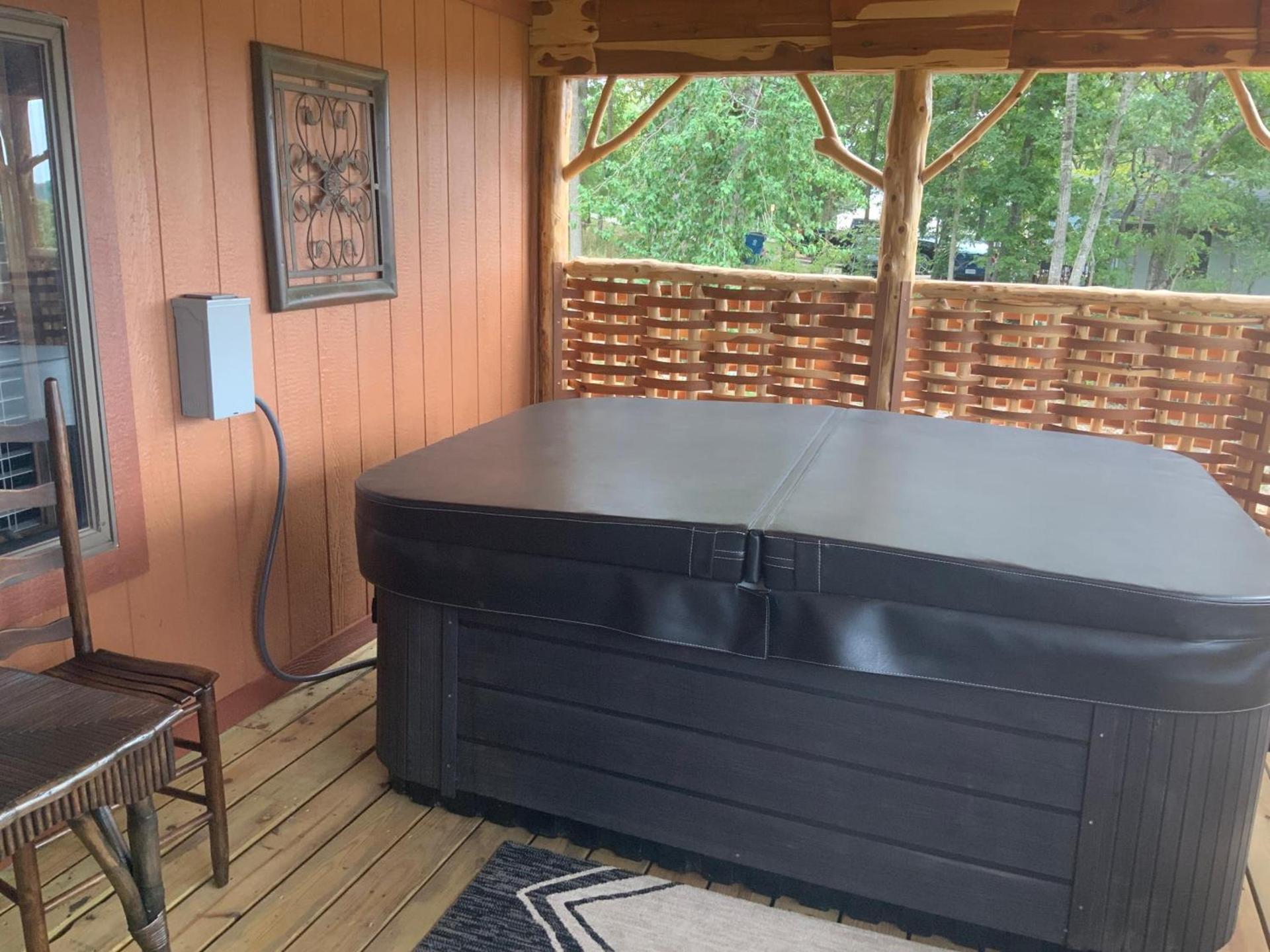 Cedar House photo 39
