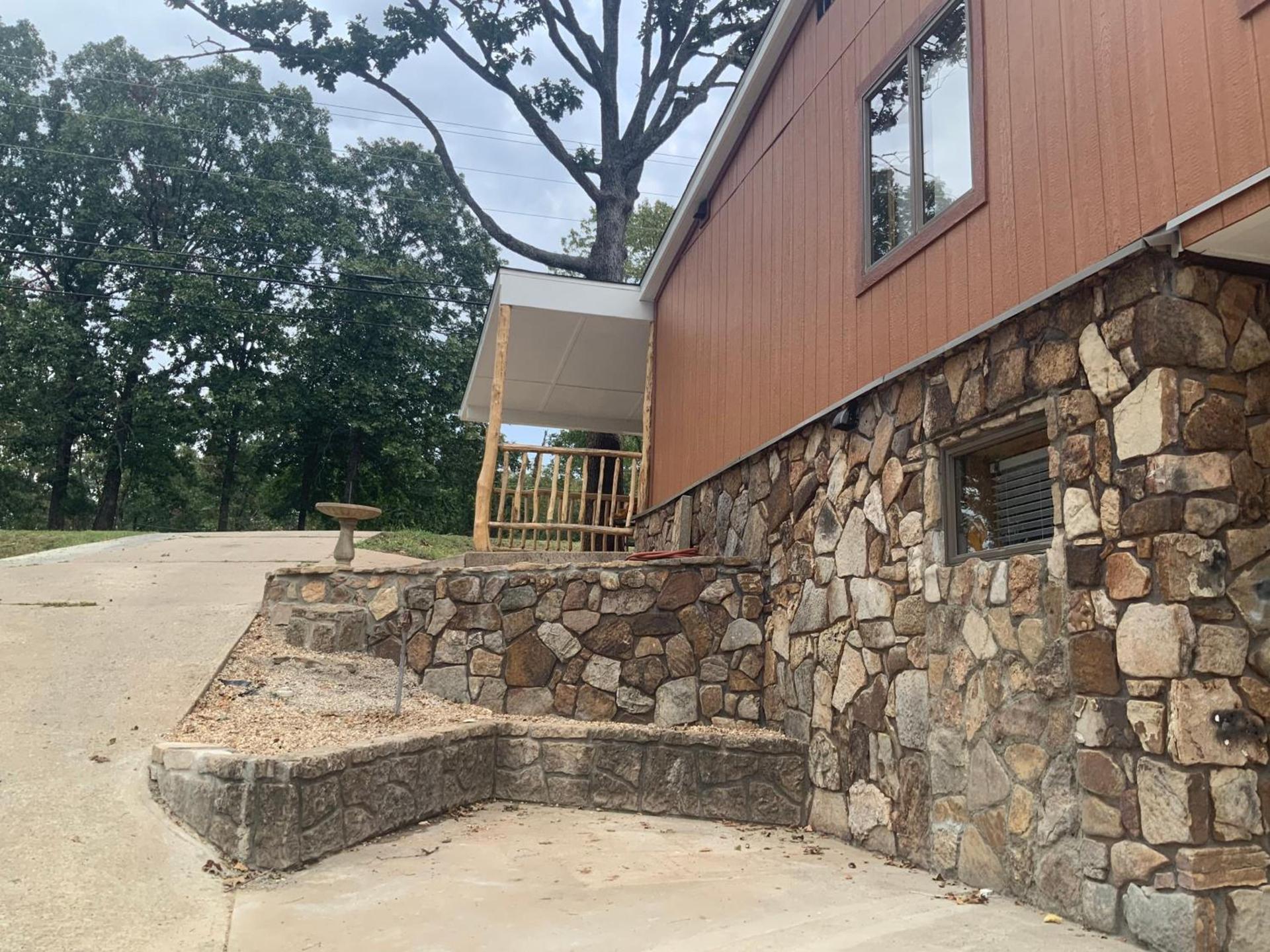 Cedar House photo 27