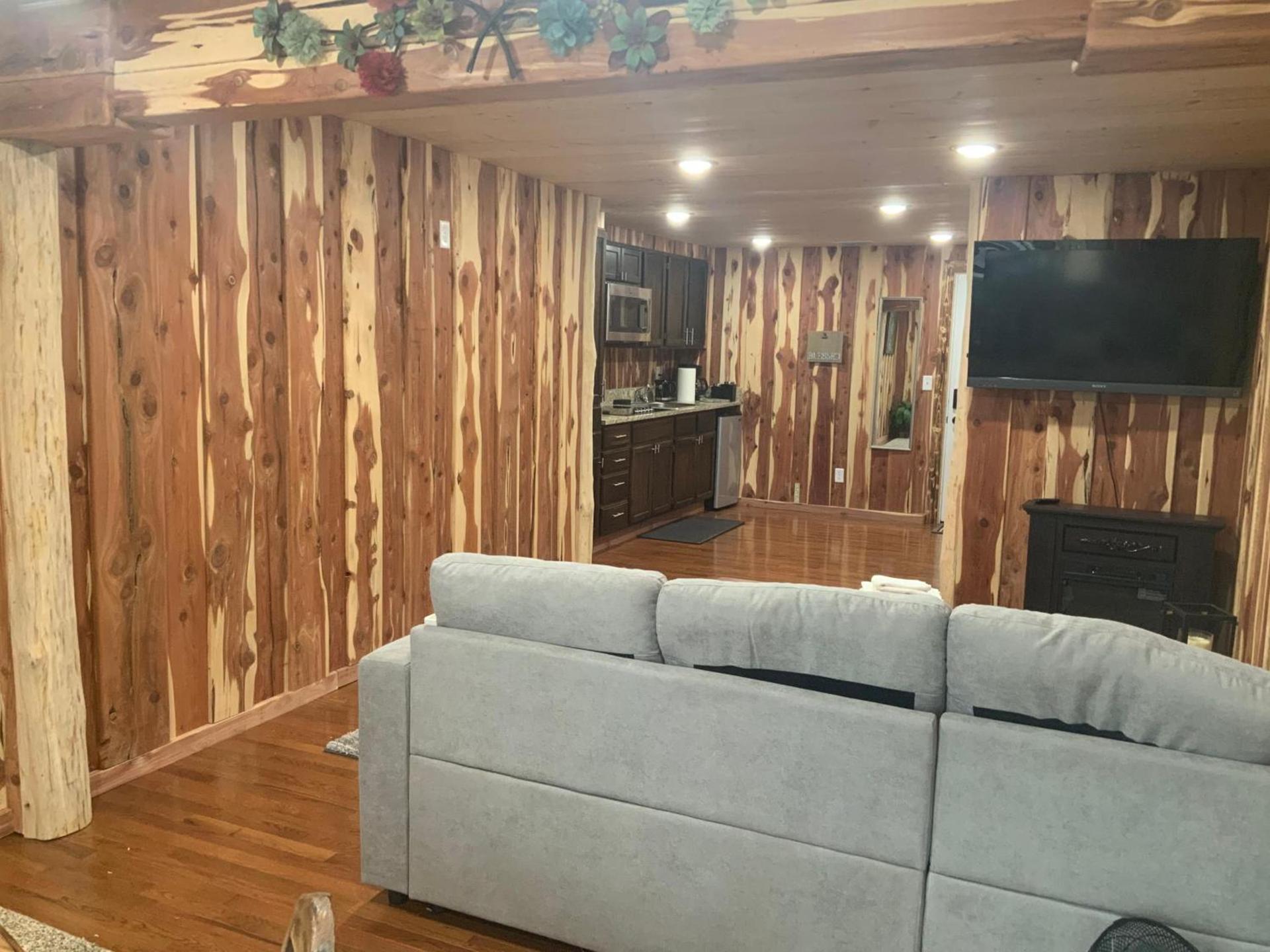Cedar House photo 77