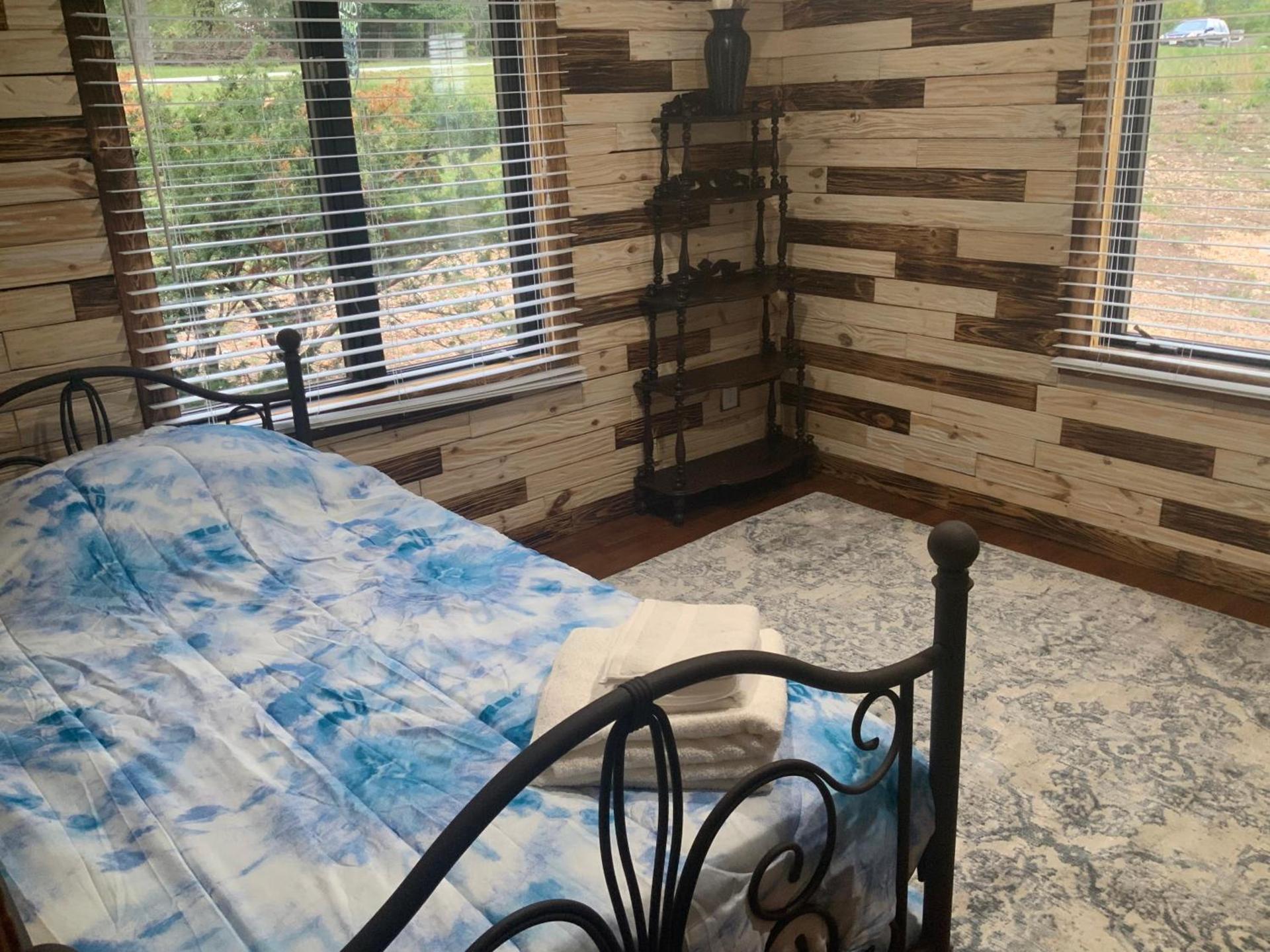 Cedar House photo 81