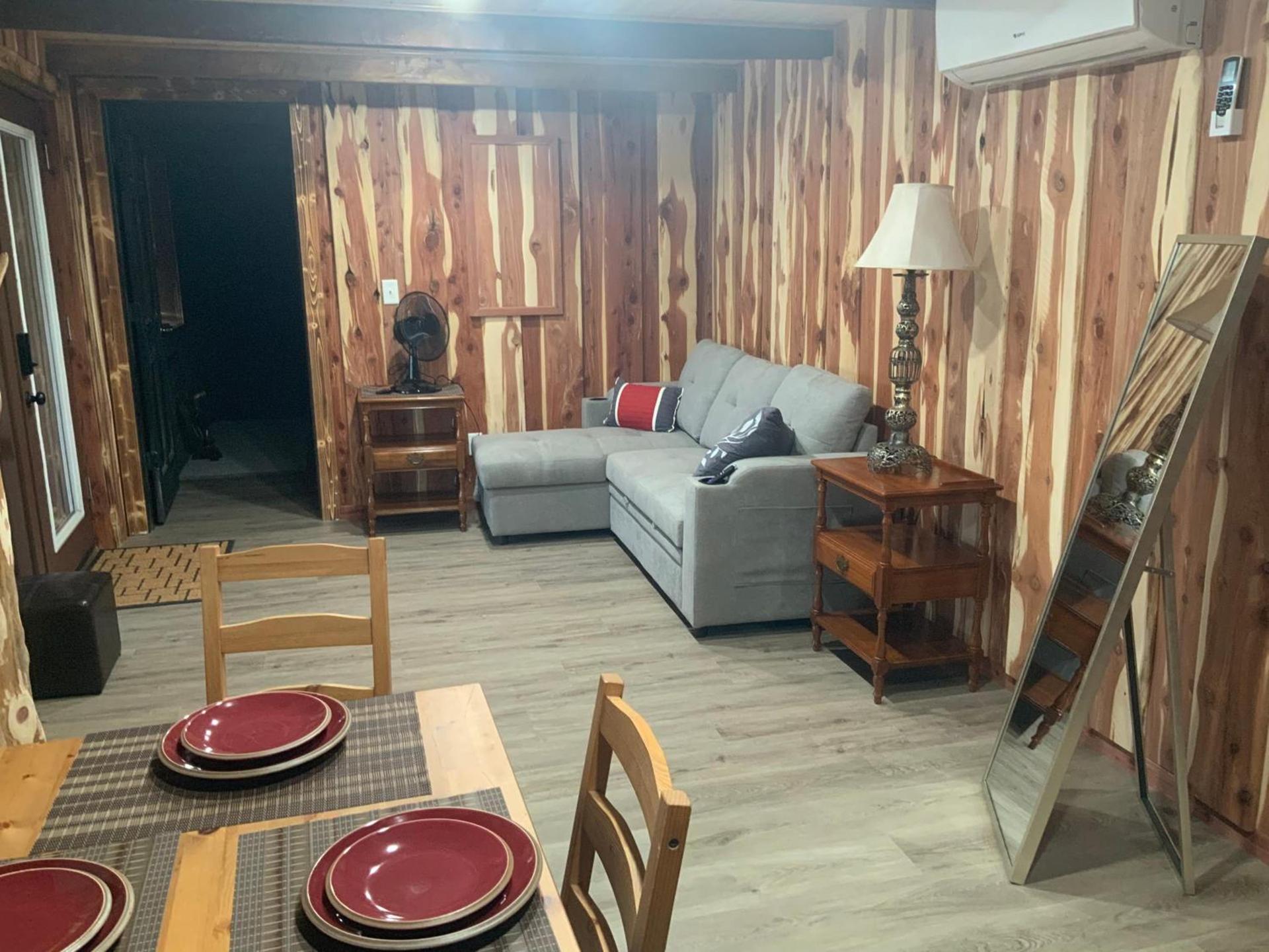 Cedar House photo 87
