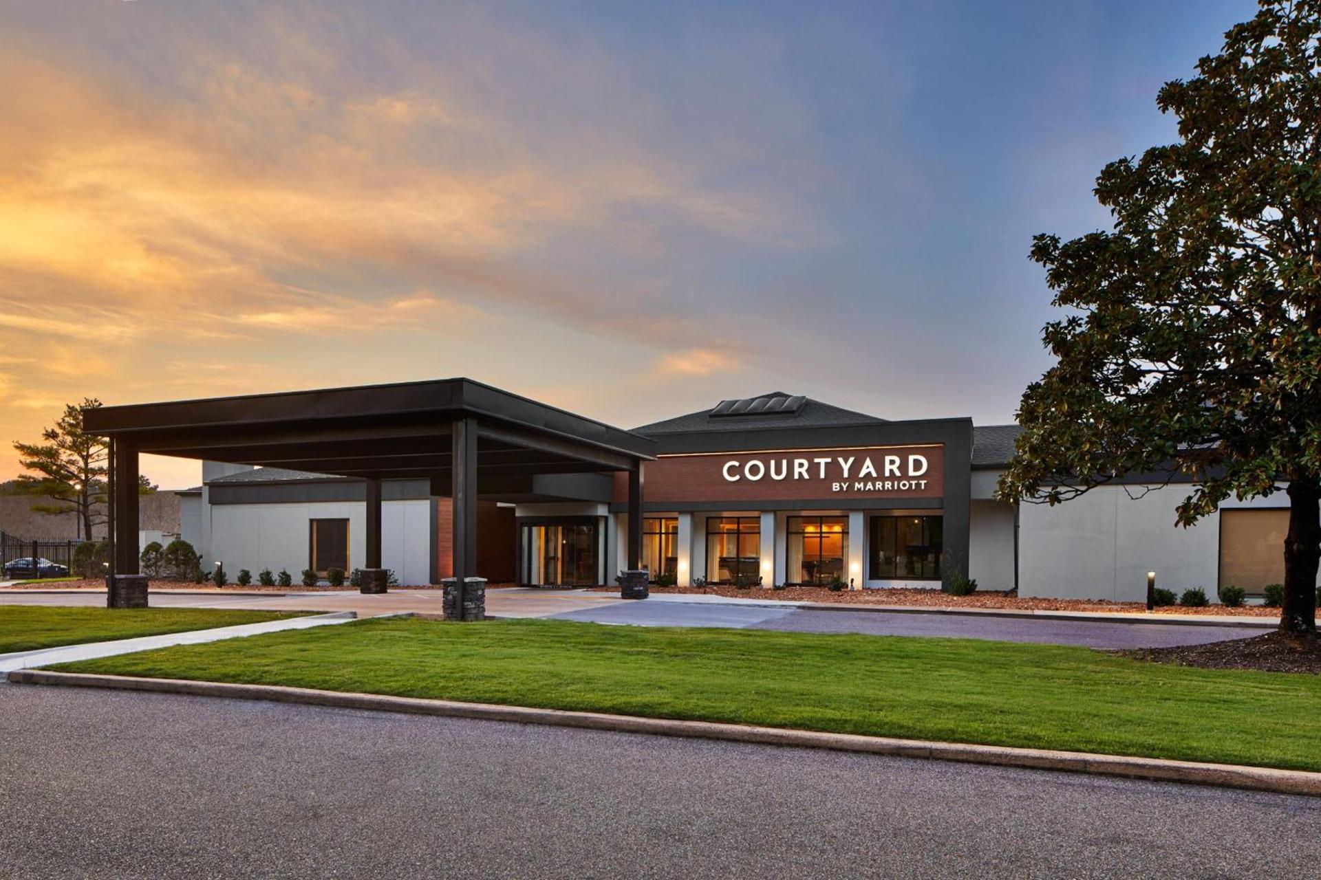 Courtyard by Marriott Memphis Airport photo 1