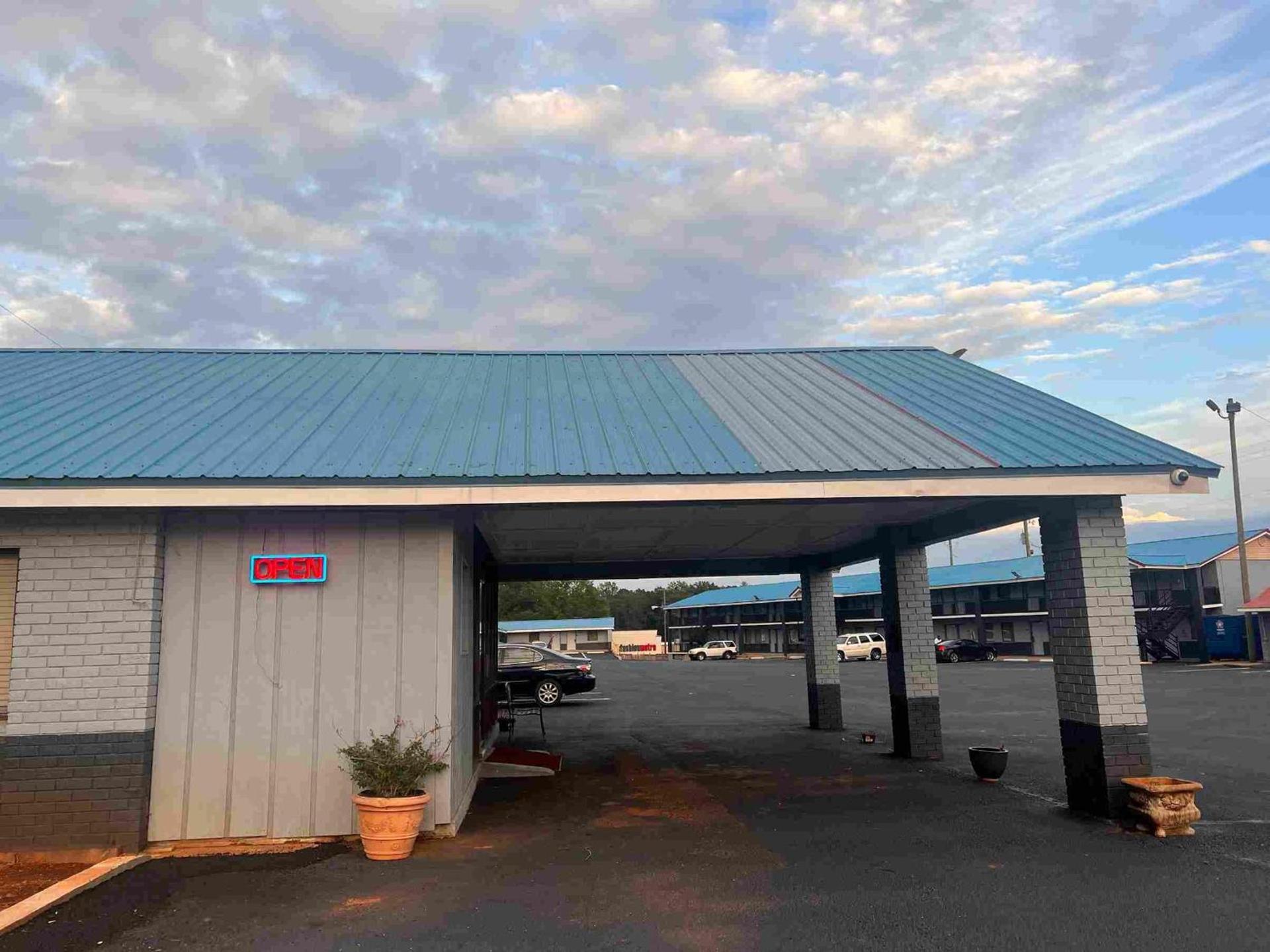 Fairbridge Inn & Suites photo 5