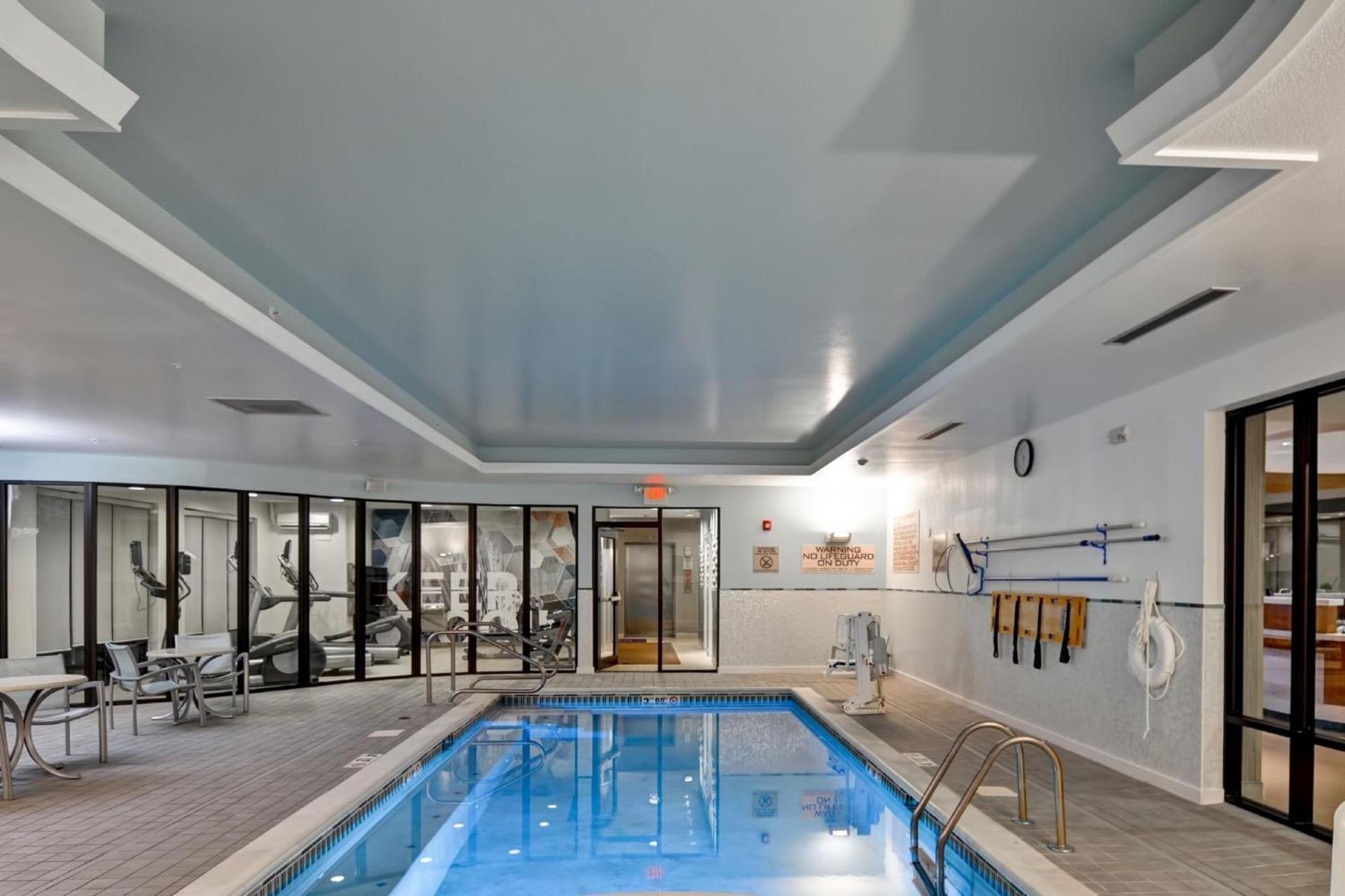 SpringHill Suites Cincinnati Airport South photo 21