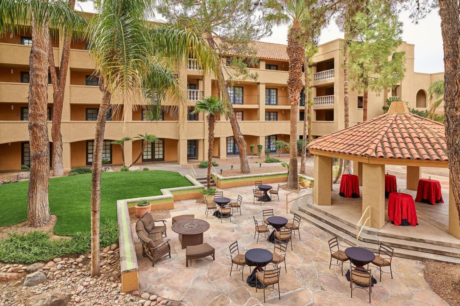 Sheraton Tucson Hotel & Suites photo 58