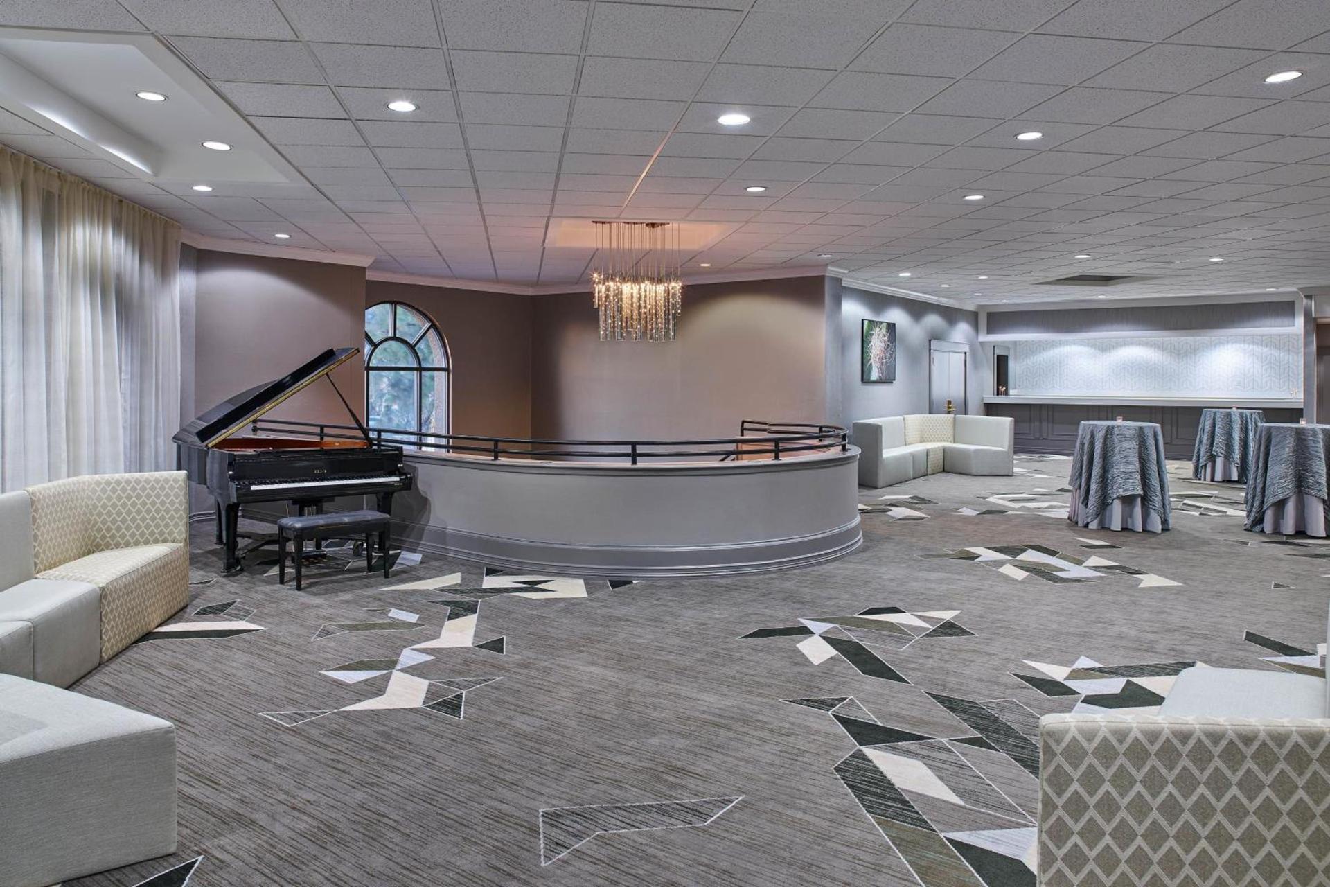 Sheraton Tucson Hotel & Suites photo 59