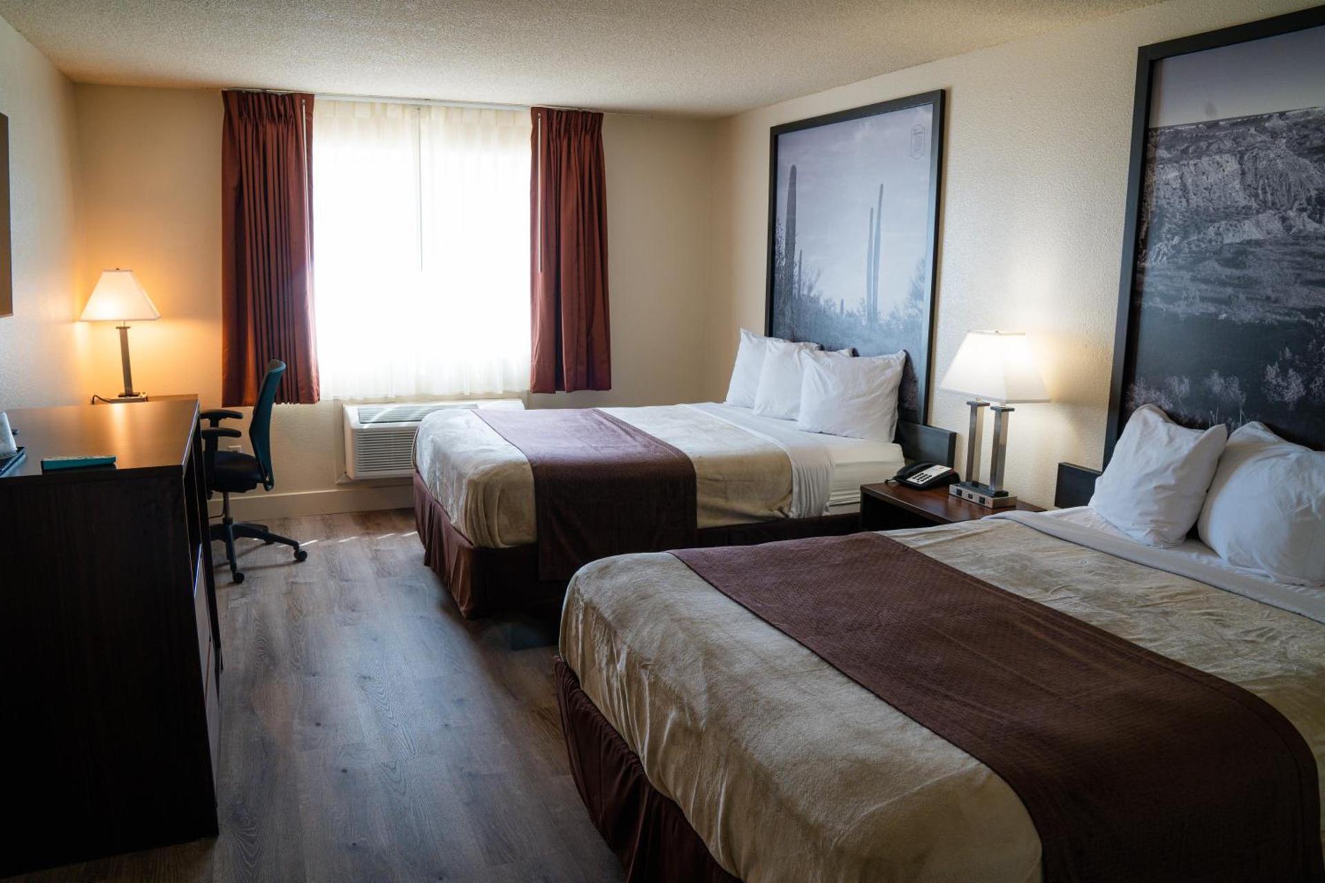Super 8 by Wyndham Yuma photo 23