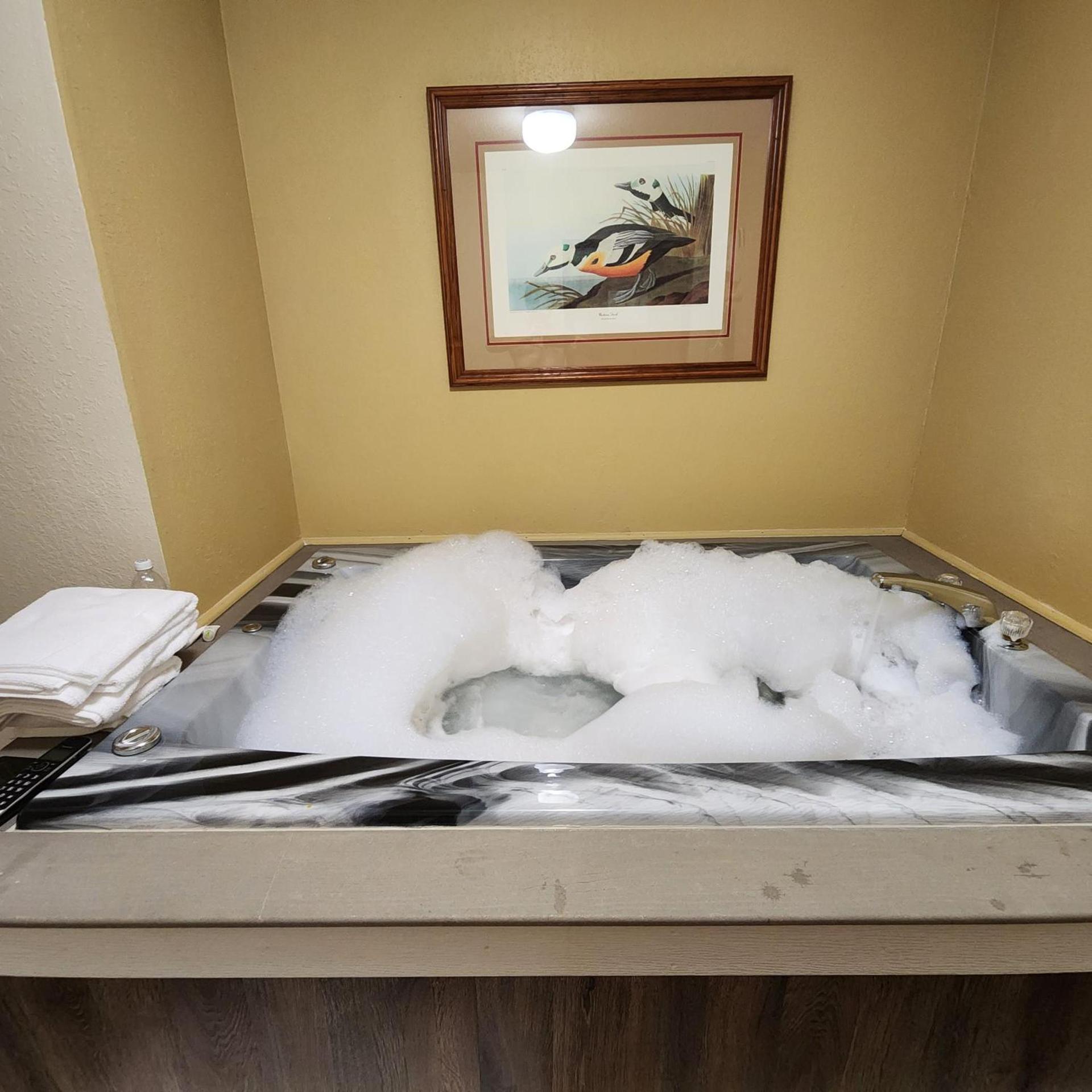 Katahdin Inn & Suites photo 28