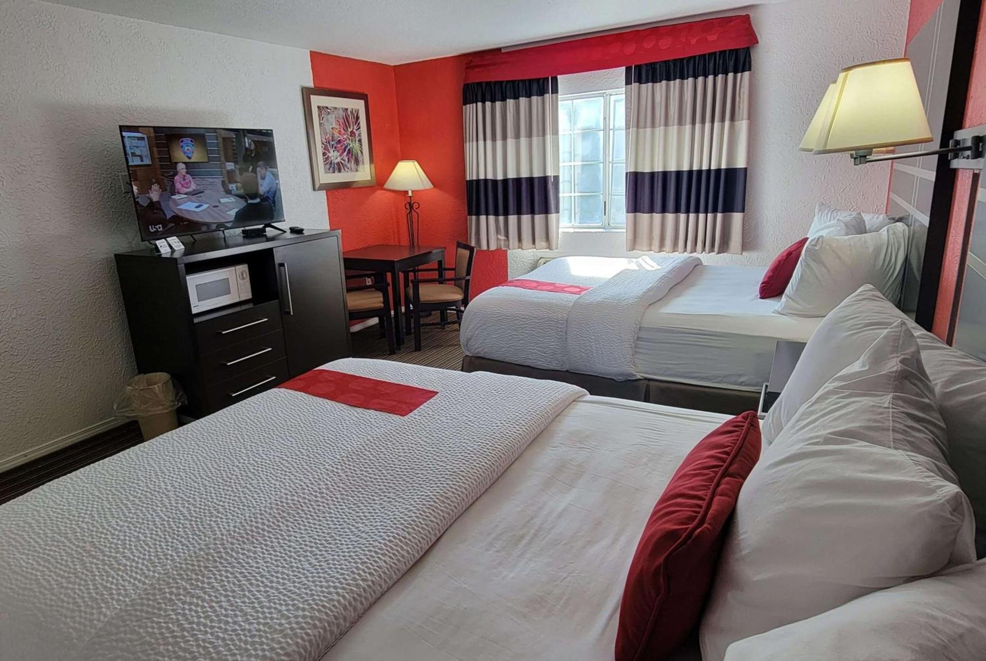 Ramada by Wyndham Mountain Home photo 42