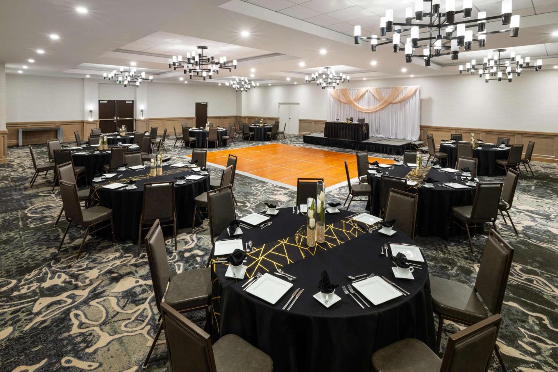 DoubleTree by Hilton Denver Cherry Creek, CO photo 38