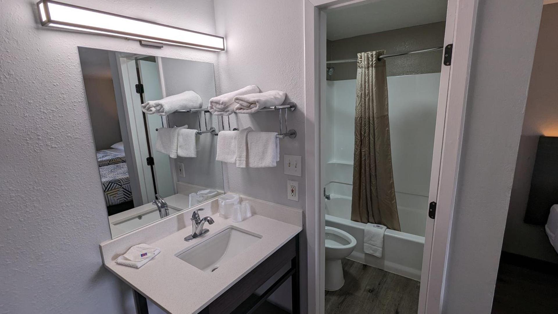 Motel 6-Leominster, MA photo 29