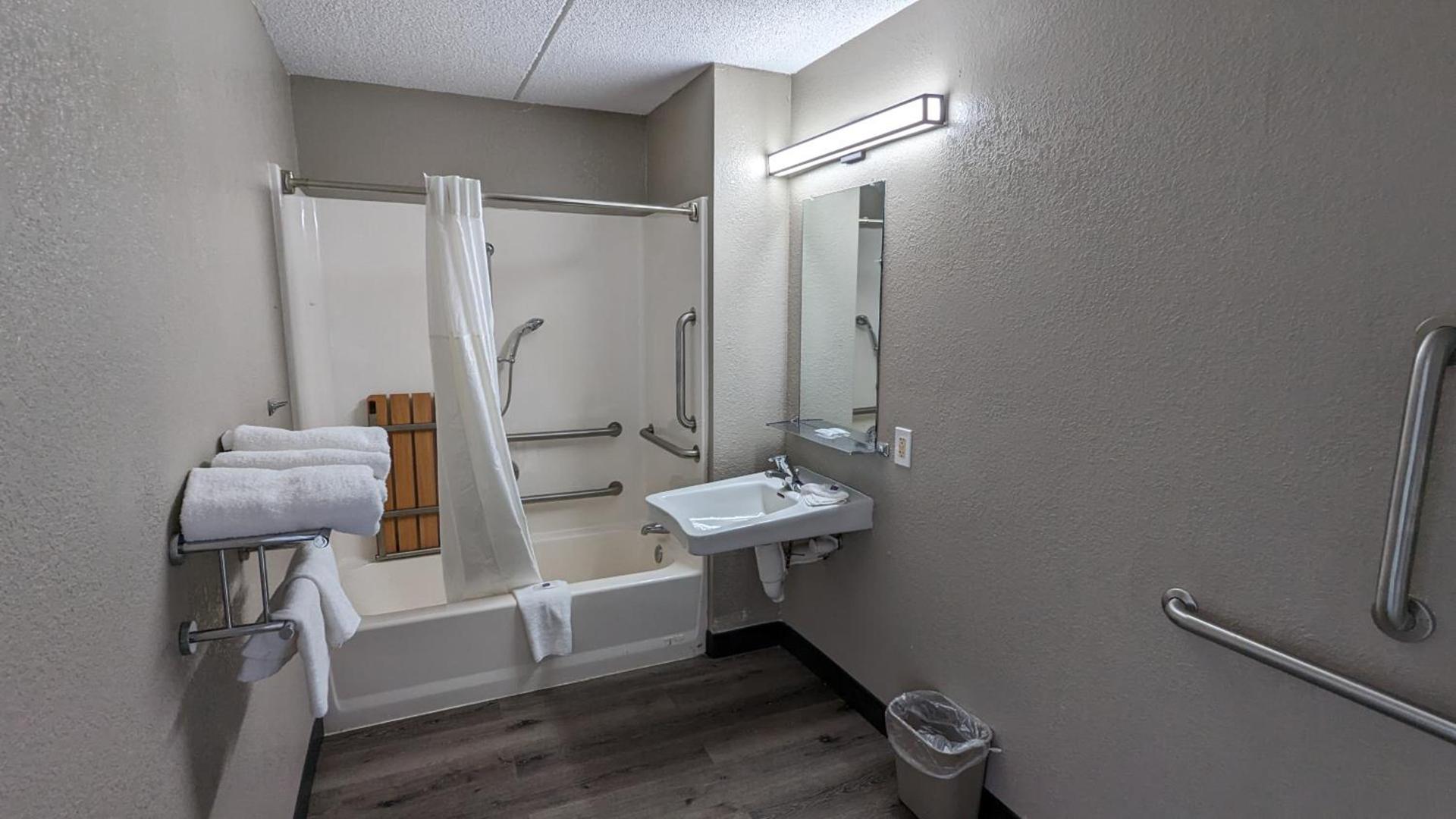 Motel 6-Leominster, MA photo 22