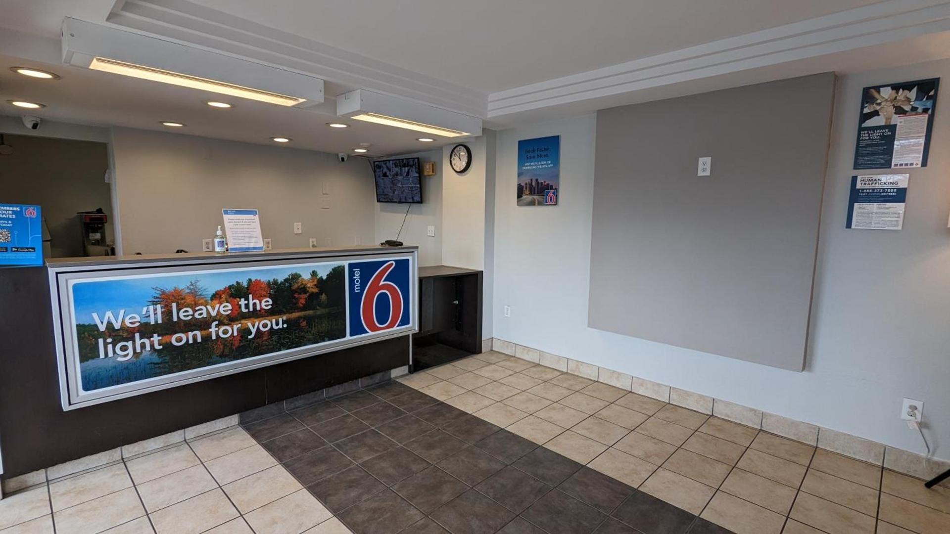 Motel 6-Leominster, MA photo 2