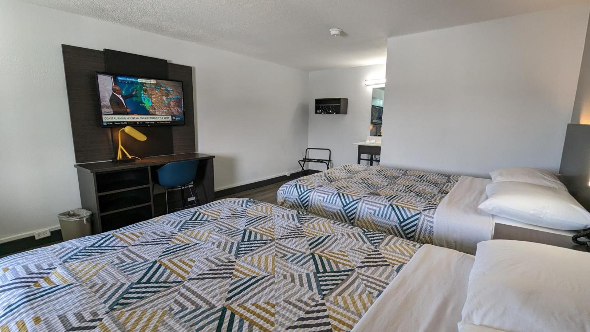 Motel 6-Leominster, MA photo 13